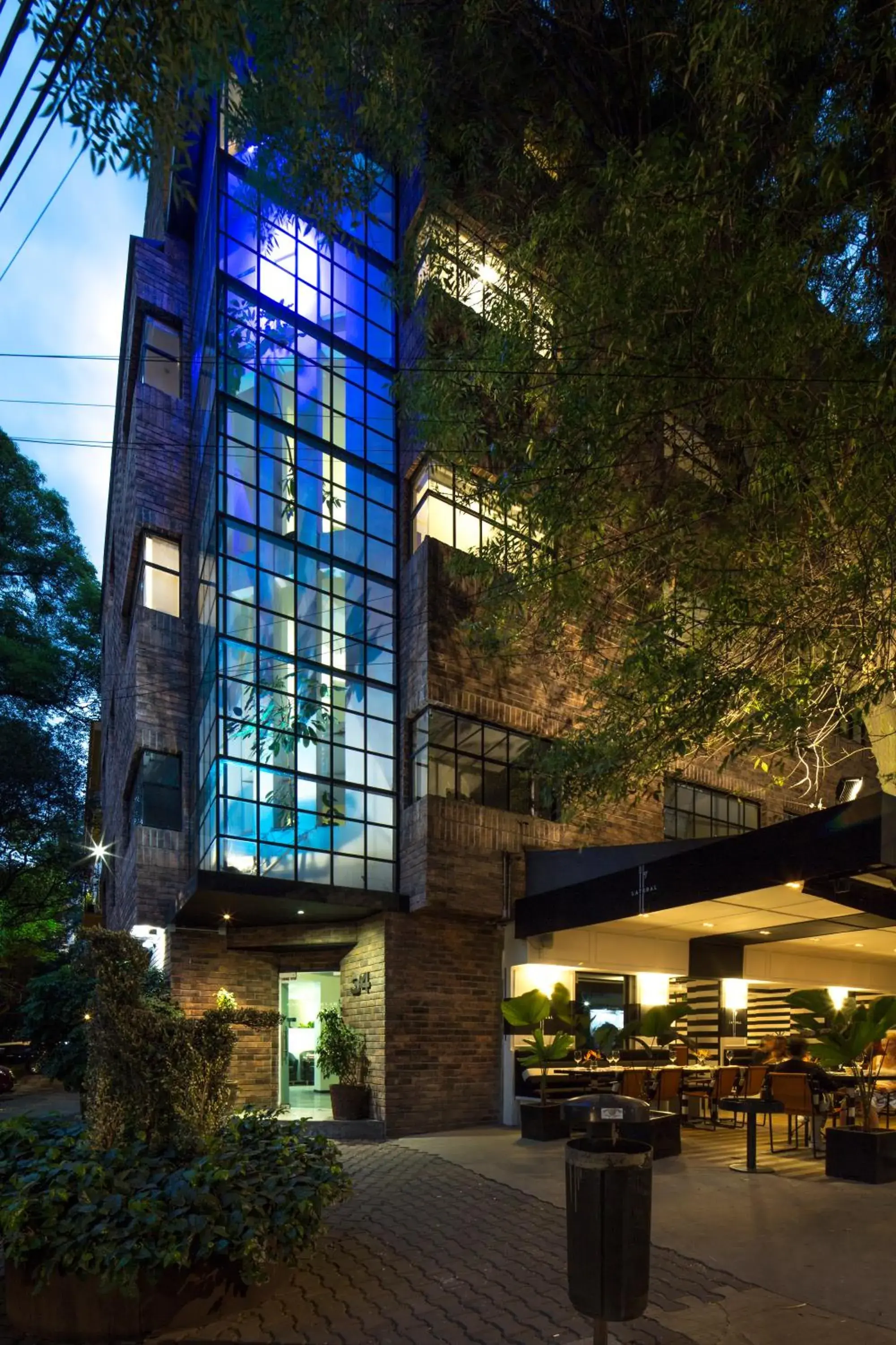 Property building in FlowSuites Polanco Property building in FlowSuites Polanco