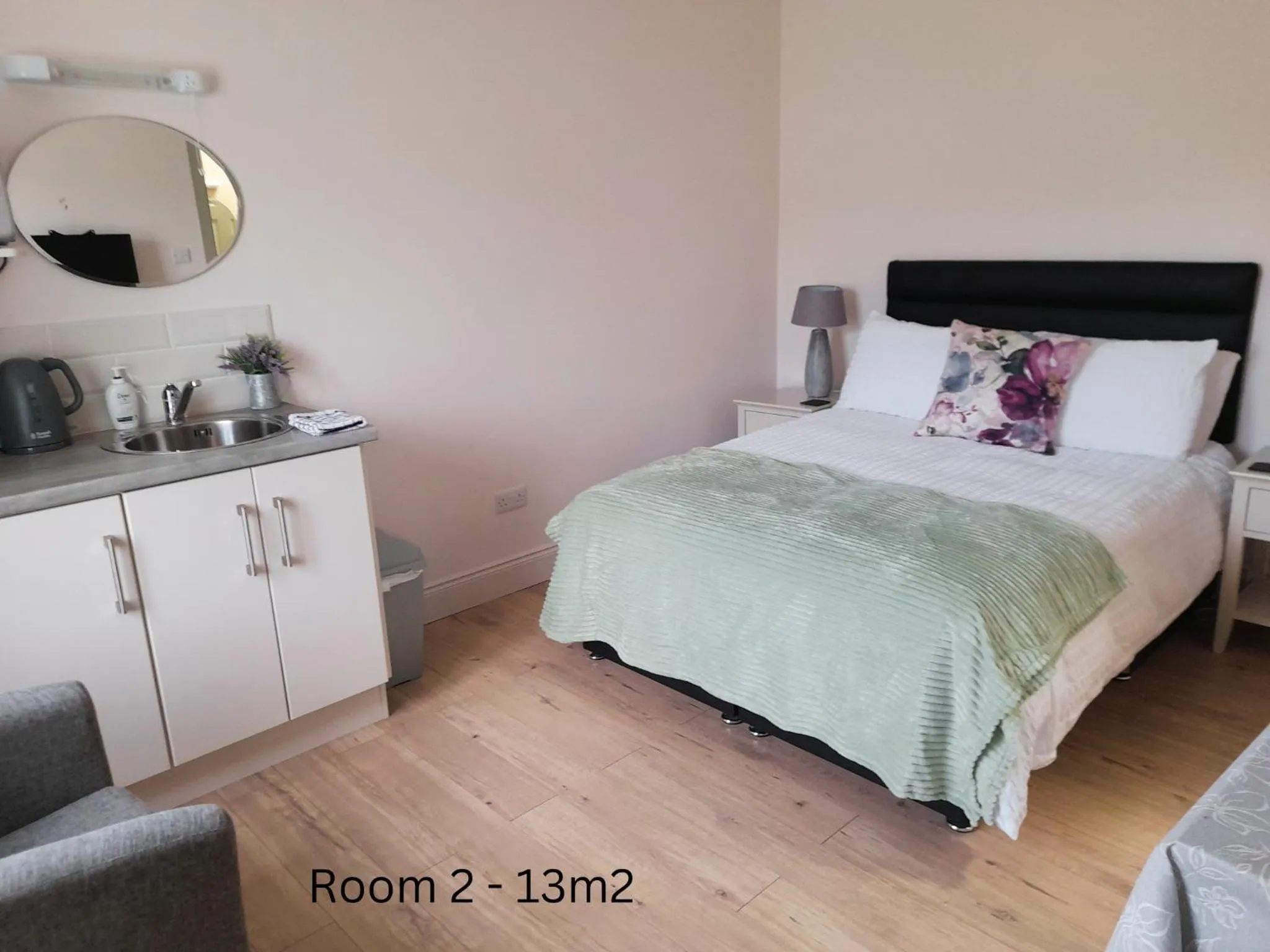 Bed in Lakeside Loughrea