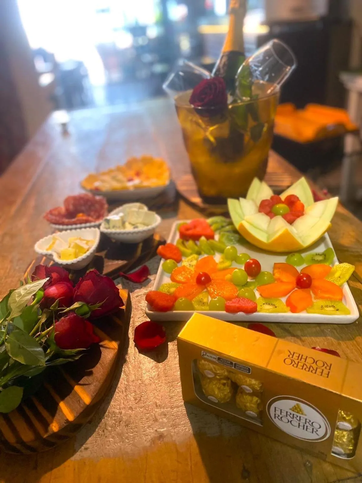 Food and drinks in Costa Maris Beach Hotel Frente Mar