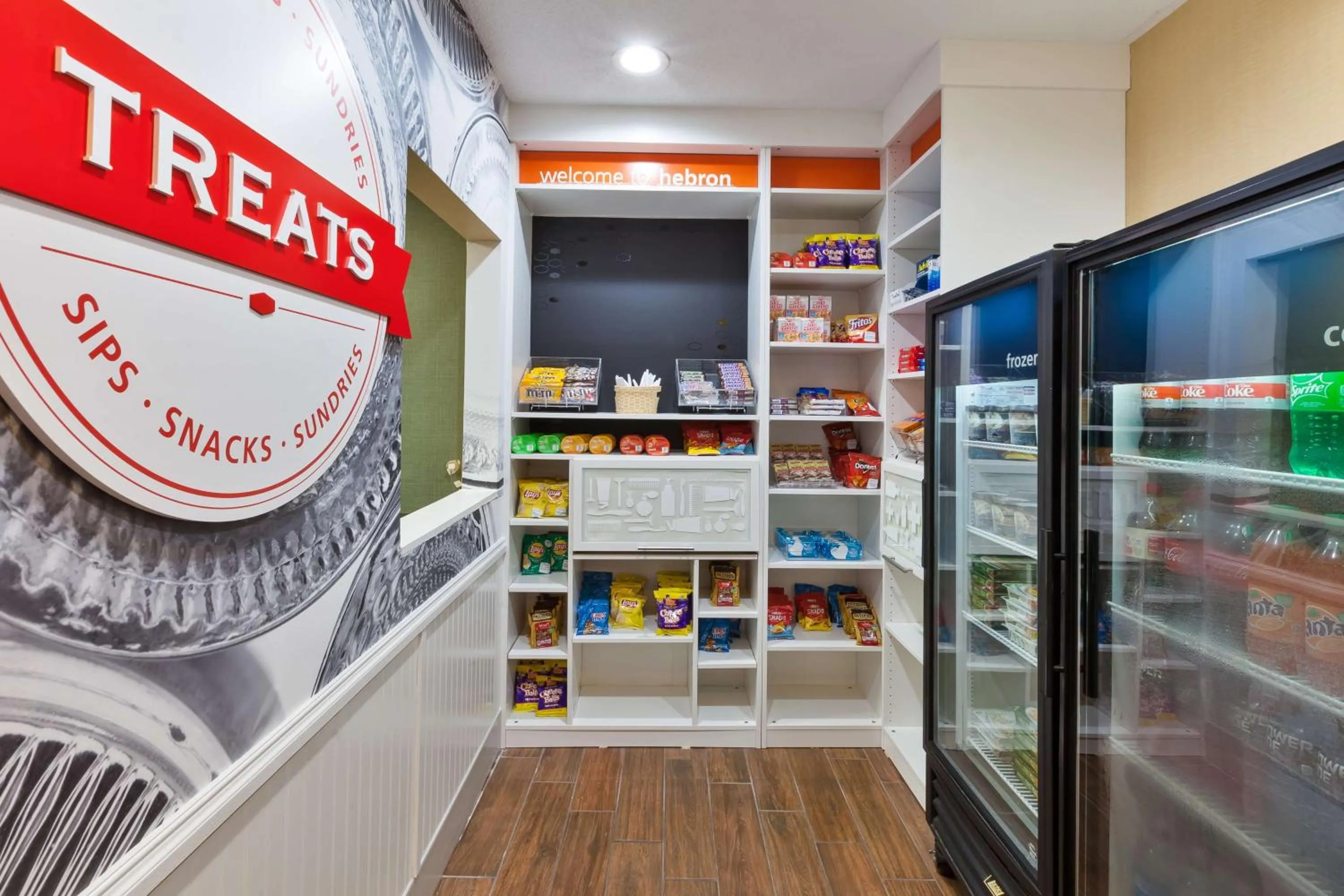 Restaurant/places to eat in Hampton Inn Cincinnati Airport-North