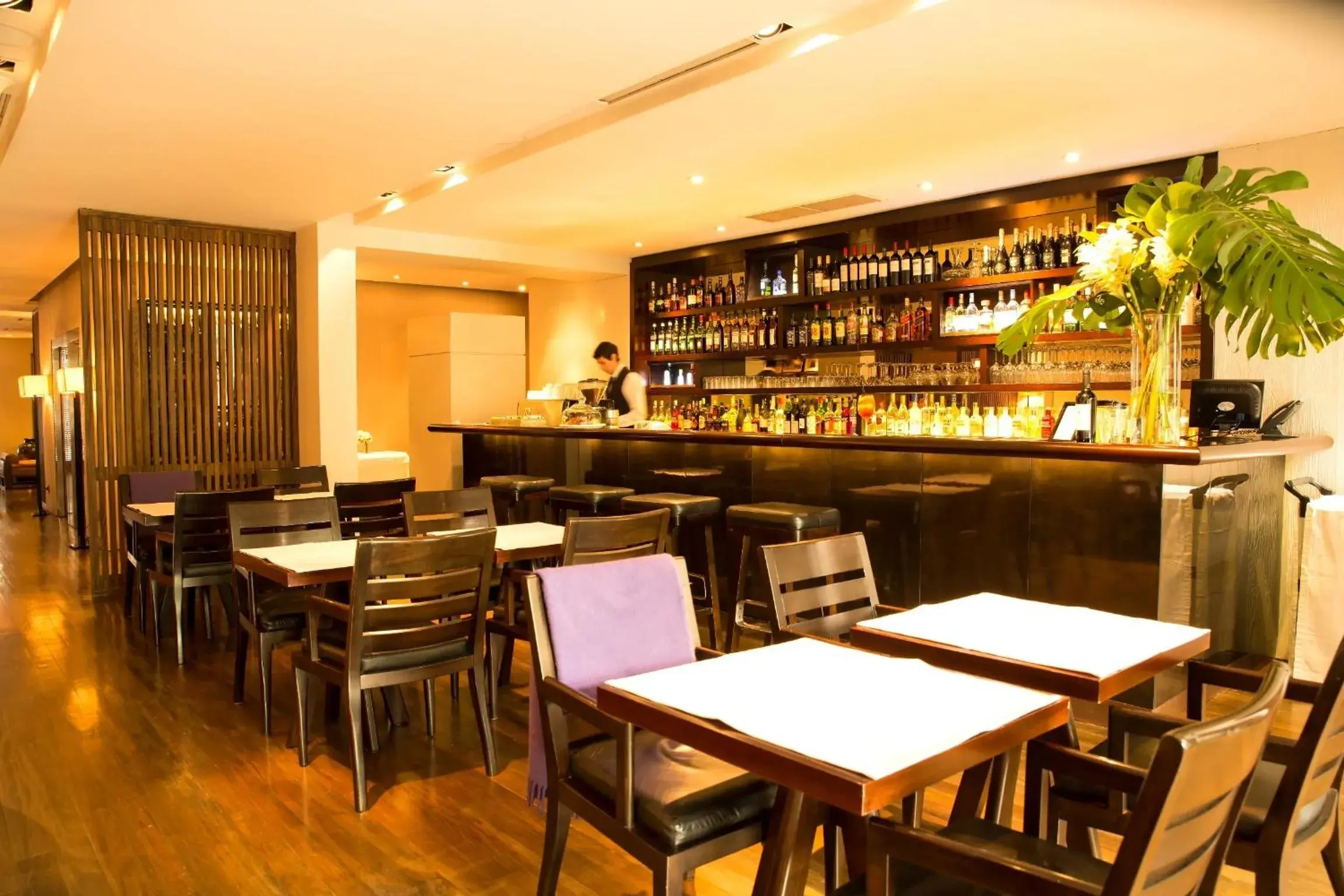 Restaurant/places to eat in Libertad Hotel Buenos Aires Restaurant/places to eat in Libertad Hotel Buenos Aires