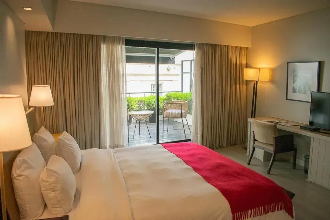 TV and multimedia, Bed in Libertad Hotel Buenos Aires TV and multimedia, Bed in Libertad Hotel Buenos Aires