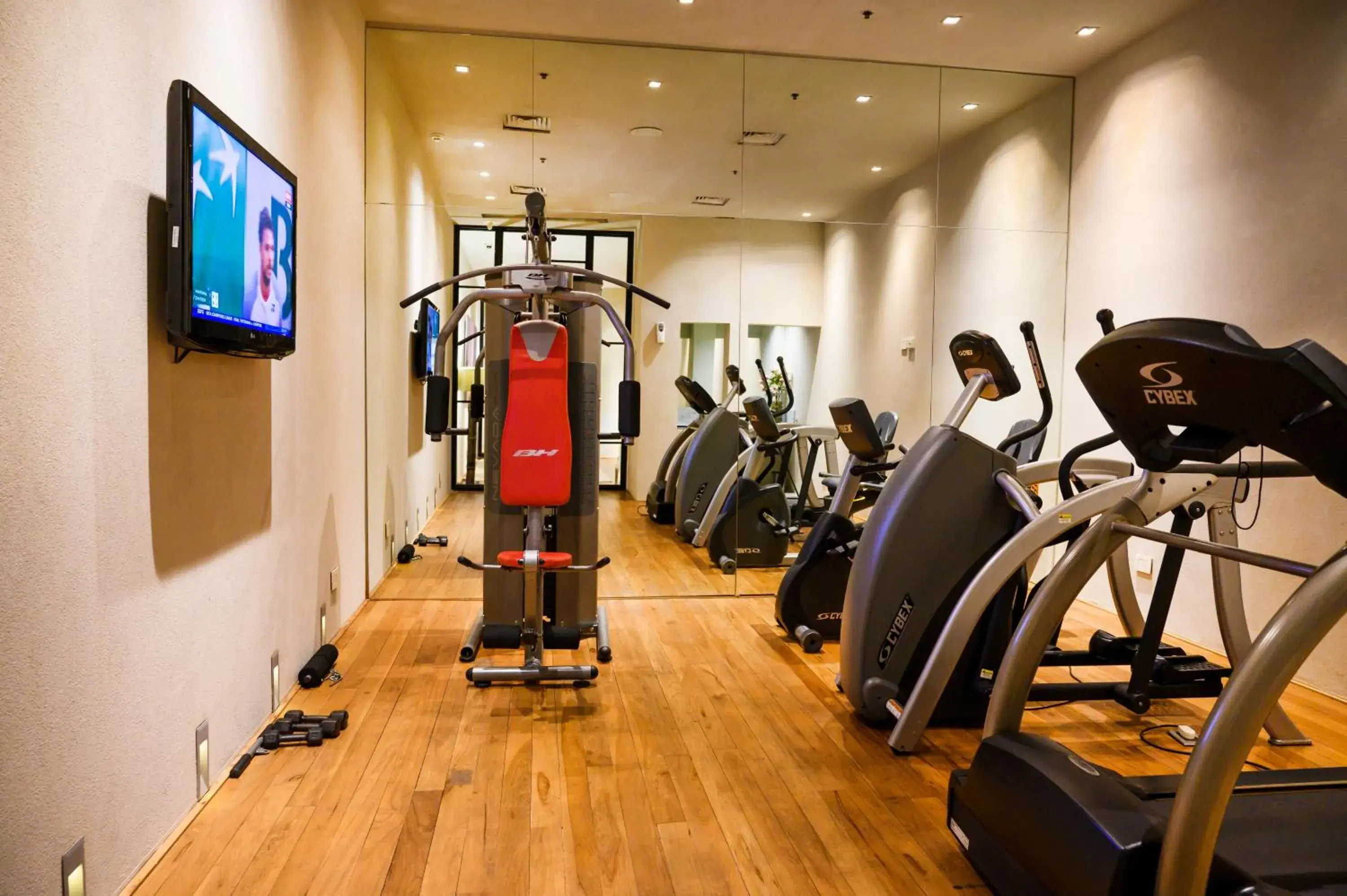 Fitness centre/facilities in Libertad Hotel Buenos Aires Fitness centre/facilities in Libertad Hotel Buenos Aires