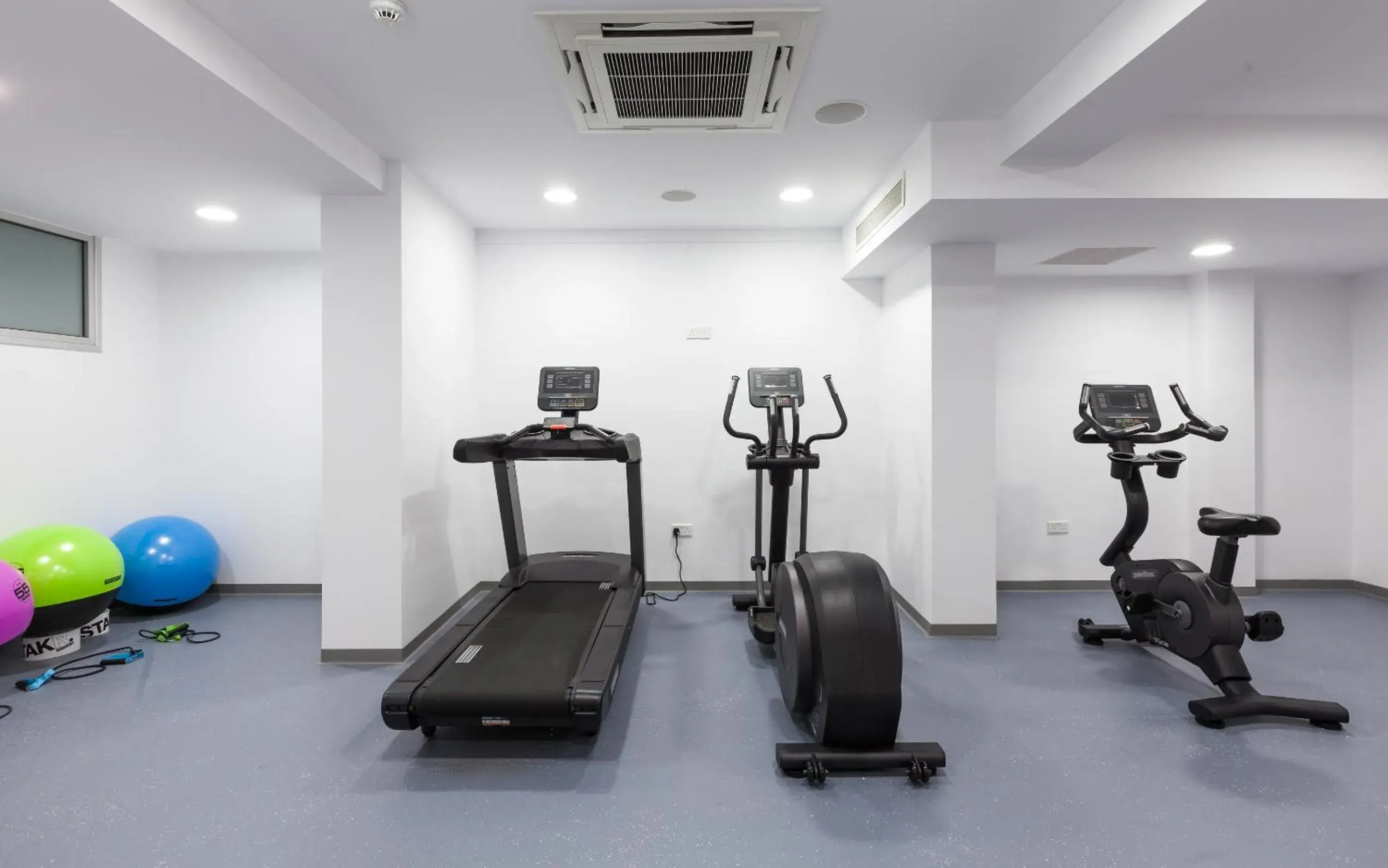 Fitness centre/facilities in The Blue Ivy Hotel & Suites Fitness centre/facilities in The Blue Ivy Hotel & Suites