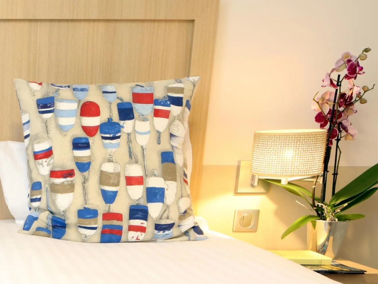 Decorative detail, Bed in Trinite Hotel