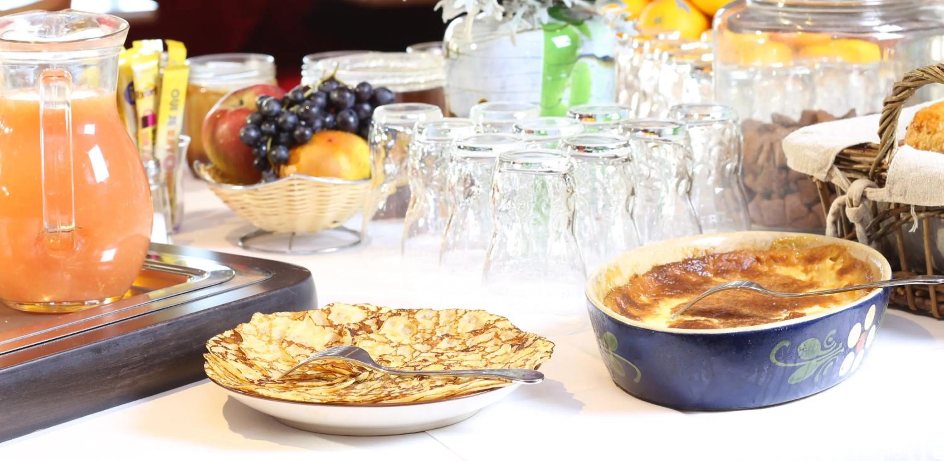 Breakfast in Trinite Hotel