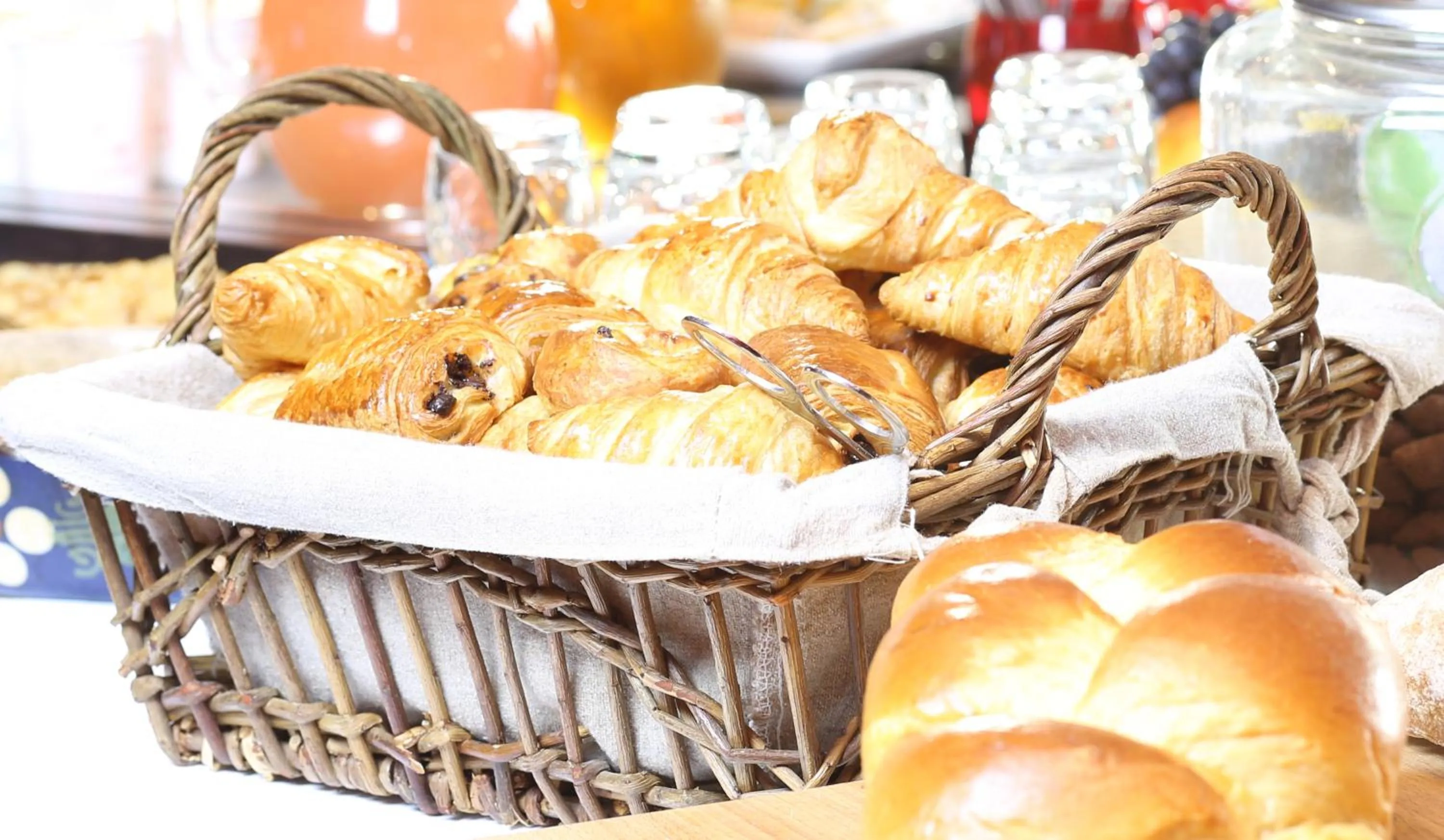 Food and drinks in Trinite Hotel