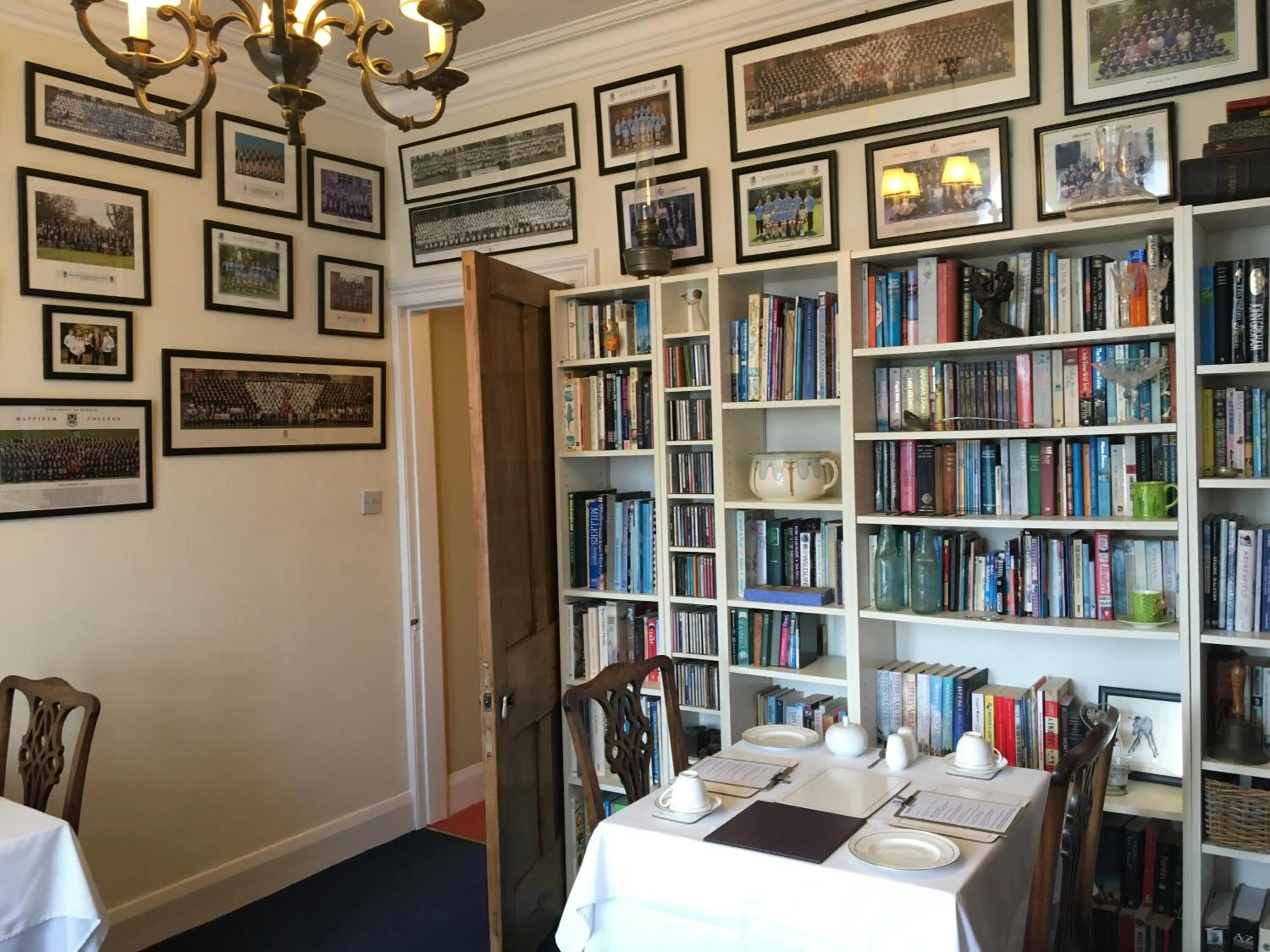 Breakfast in Ashbury Bed & Breakfast