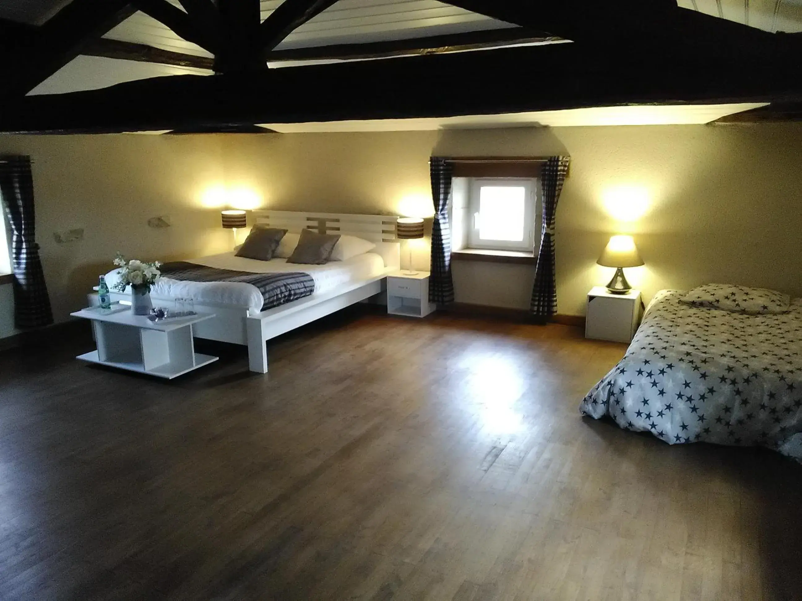 Double Room in Le Marais Picotin Double Room in Le Marais Picotin