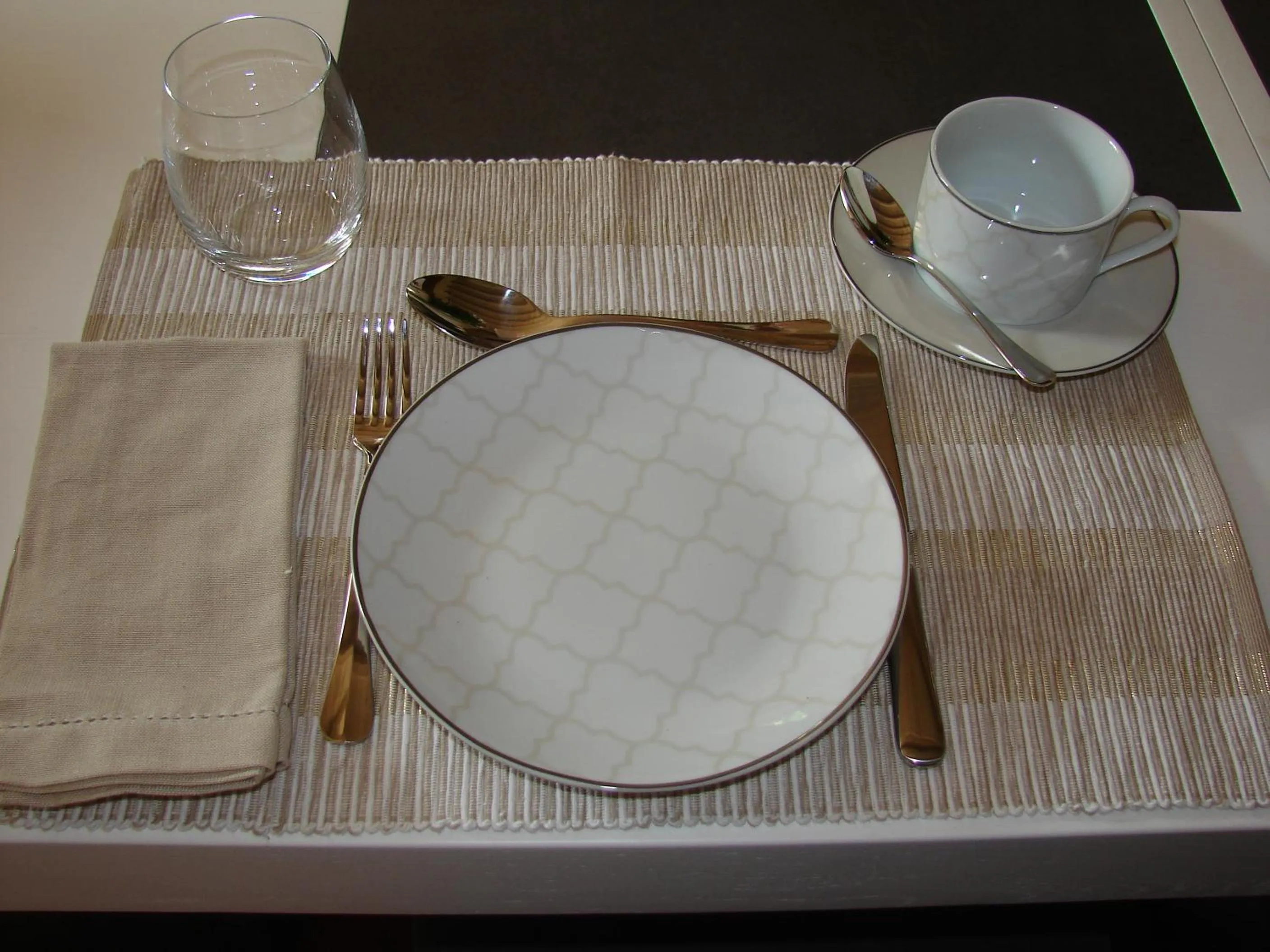 Continental breakfast in Le Marais Picotin