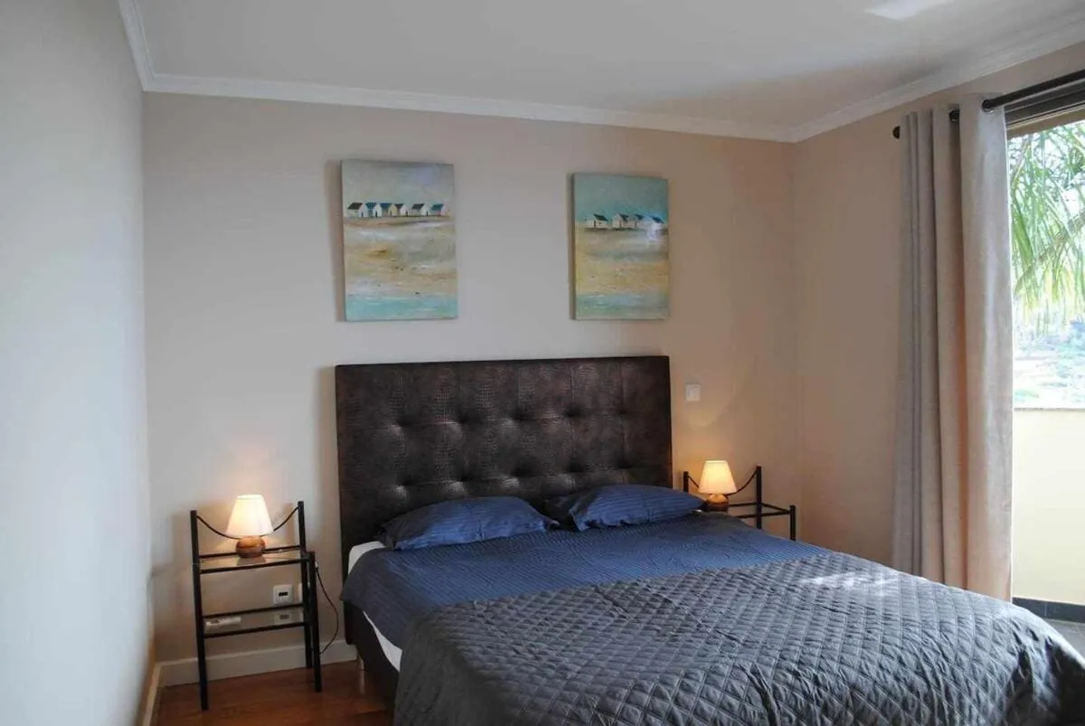 Plaza Bay Luxury Apartment with Swimming Pool