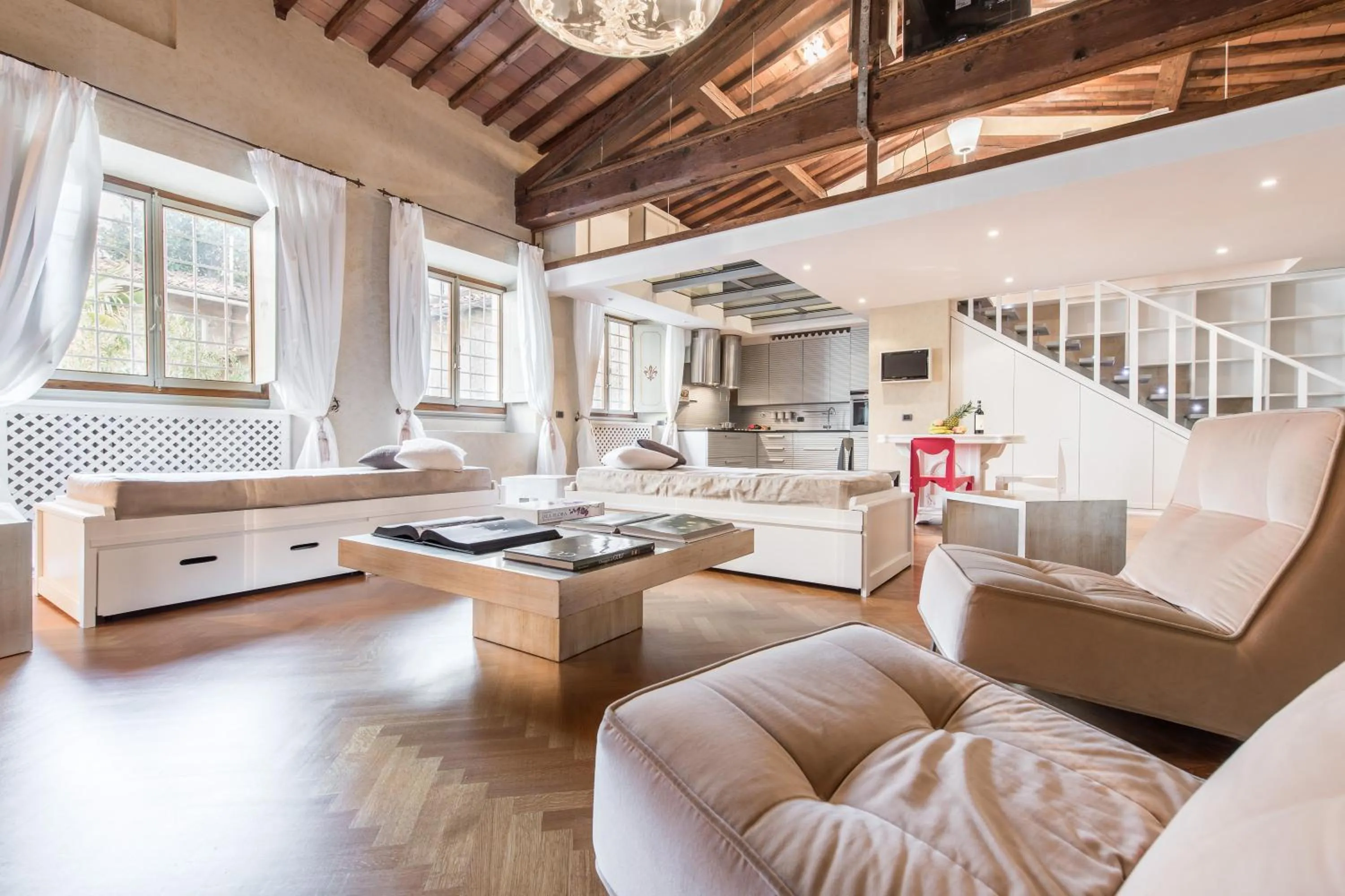 TV and multimedia in Duomo Luxury Loft by Mmega