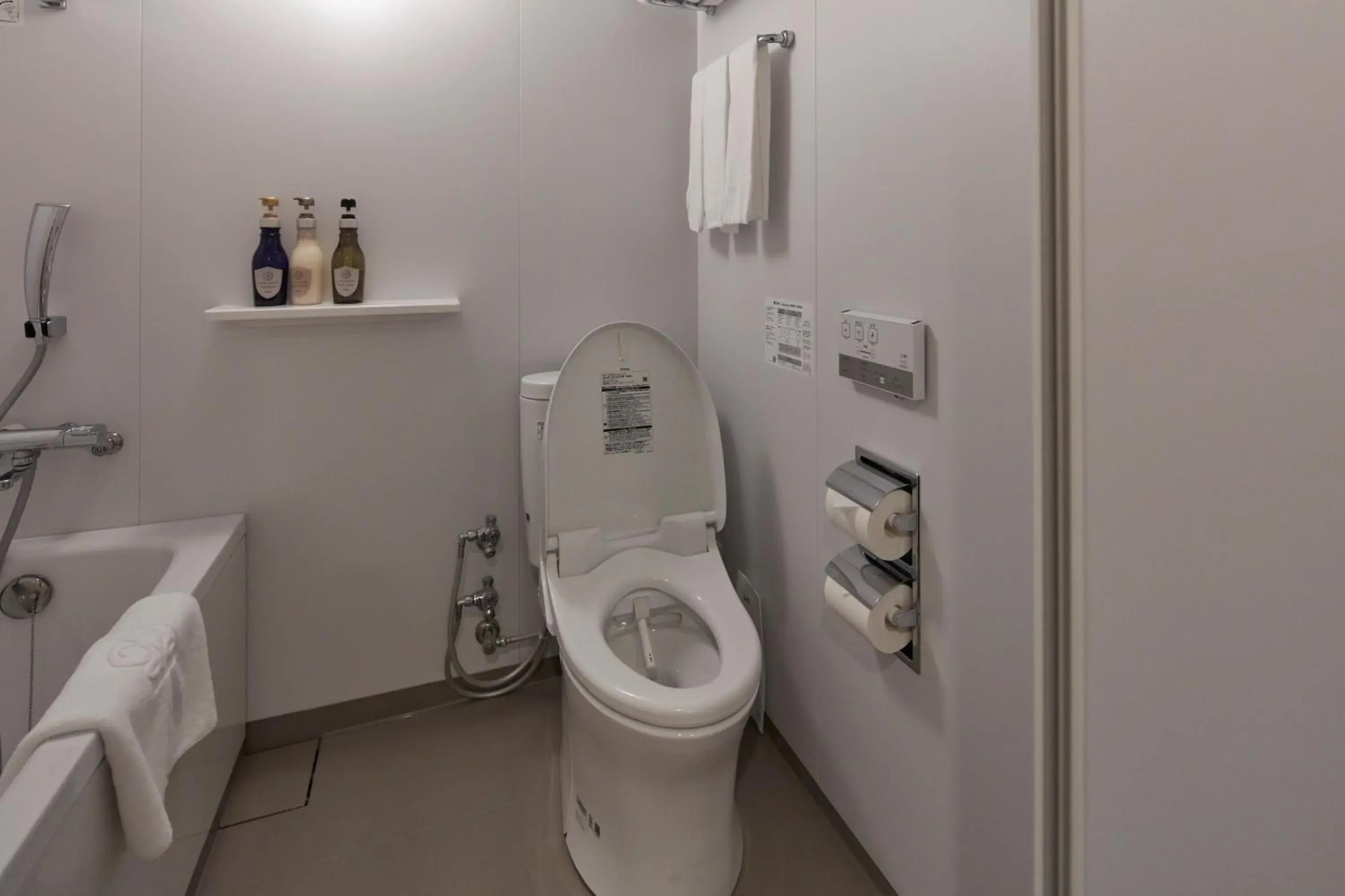 Bathroom in Sunshine City Prince Hotel Ikebukuro Tokyo Bathroom in Sunshine City Prince Hotel Ikebukuro Tokyo