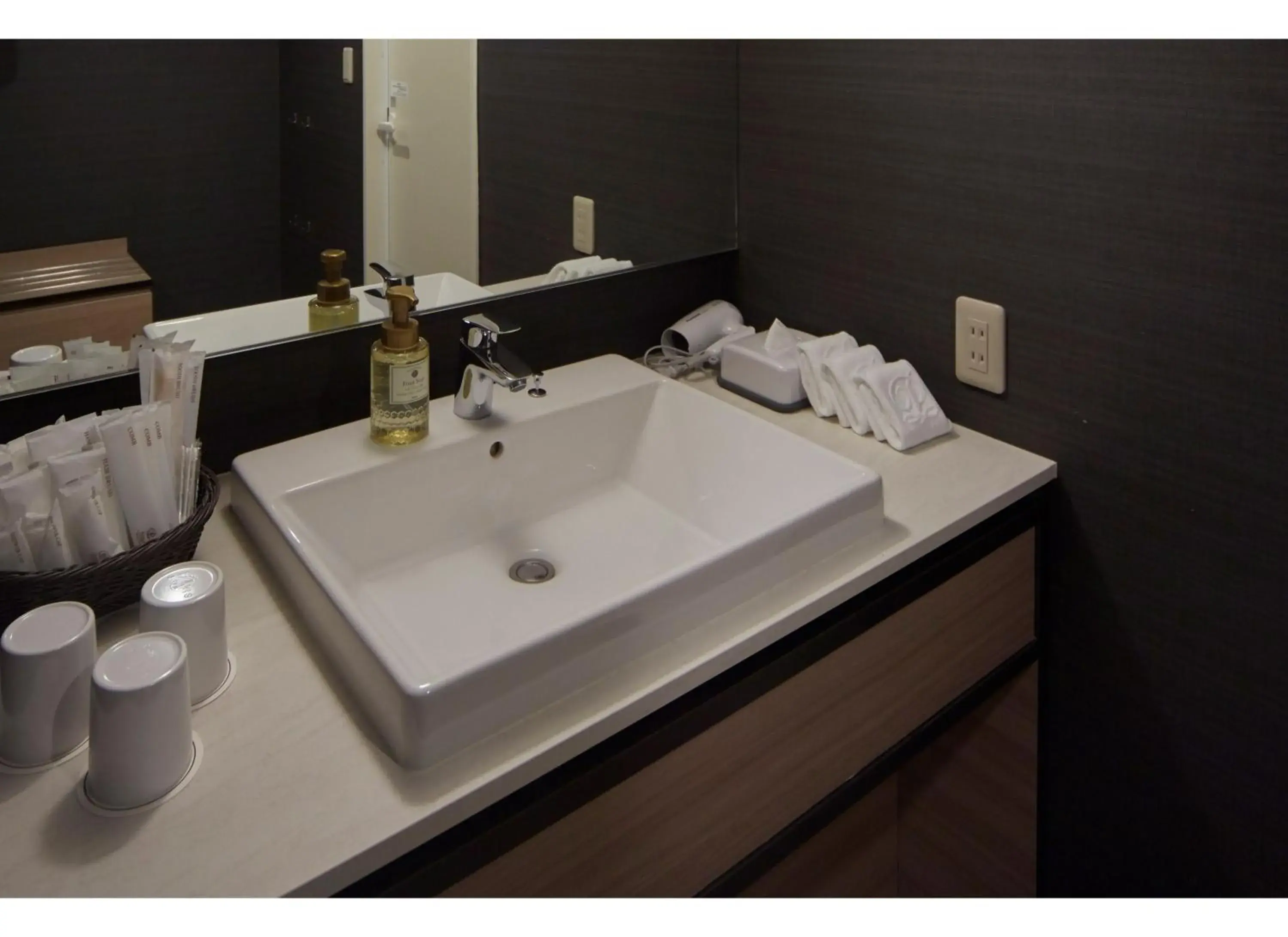 Photo of the whole room in Sunshine City Prince Hotel Ikebukuro Tokyo Photo of the whole room in Sunshine City Prince Hotel Ikebukuro Tokyo