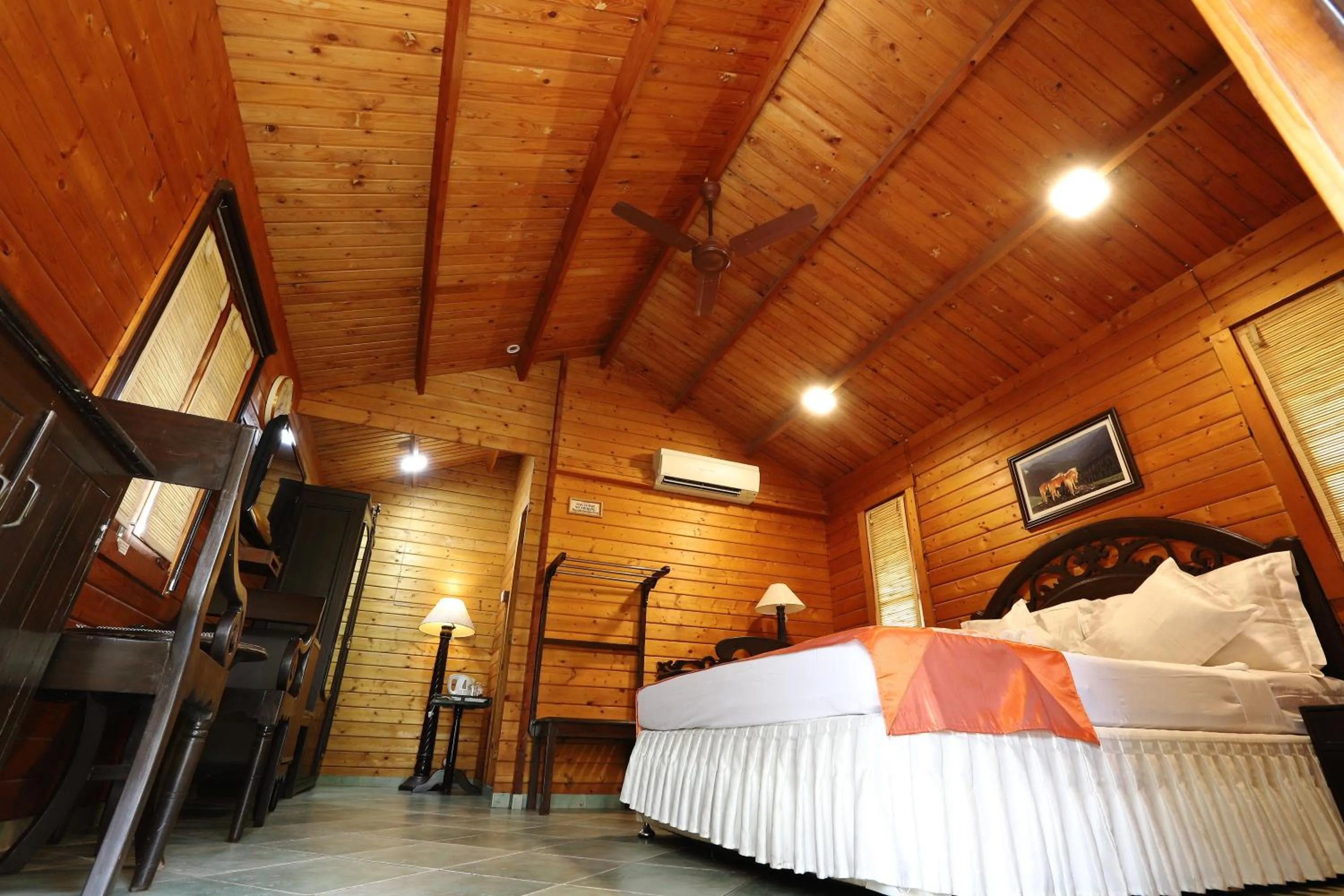 Photo of the whole room, Bed in Resort Primo Bom Terra Verde