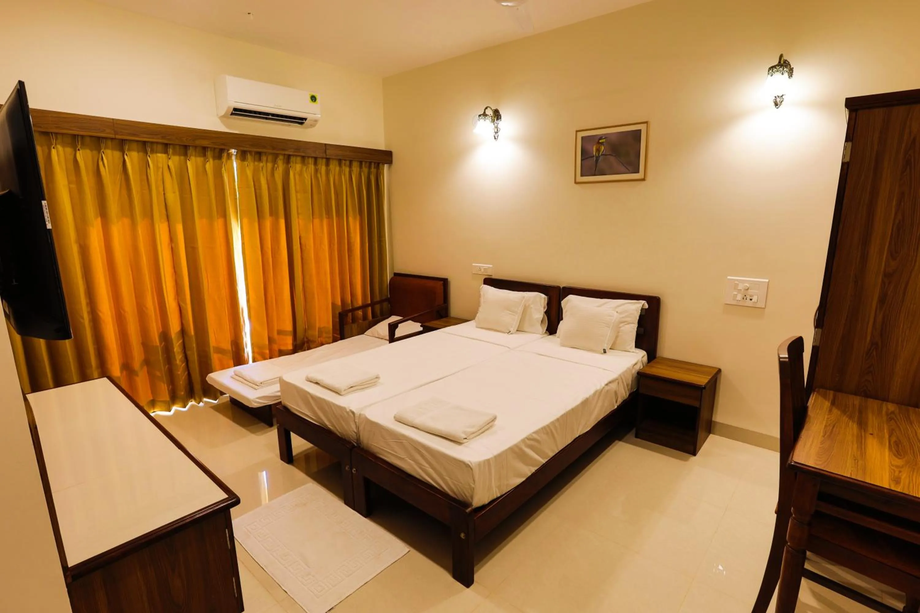 Photo of the whole room, Bed in Resort Primo Bom Terra Verde