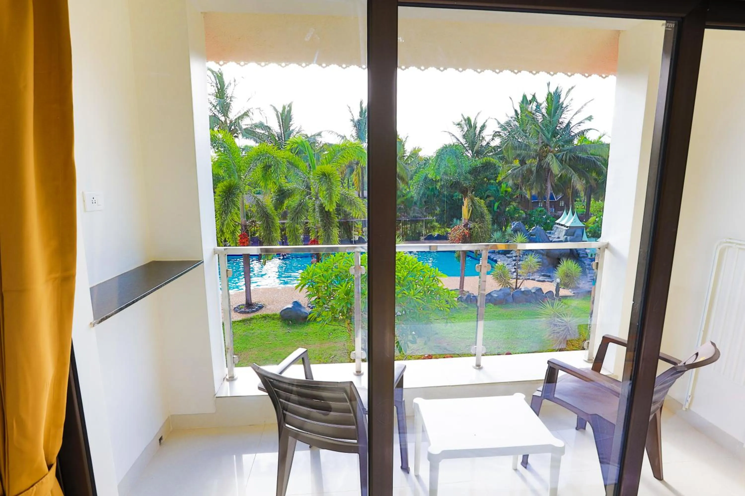 Pool view in Resort Primo Bom Terra Verde