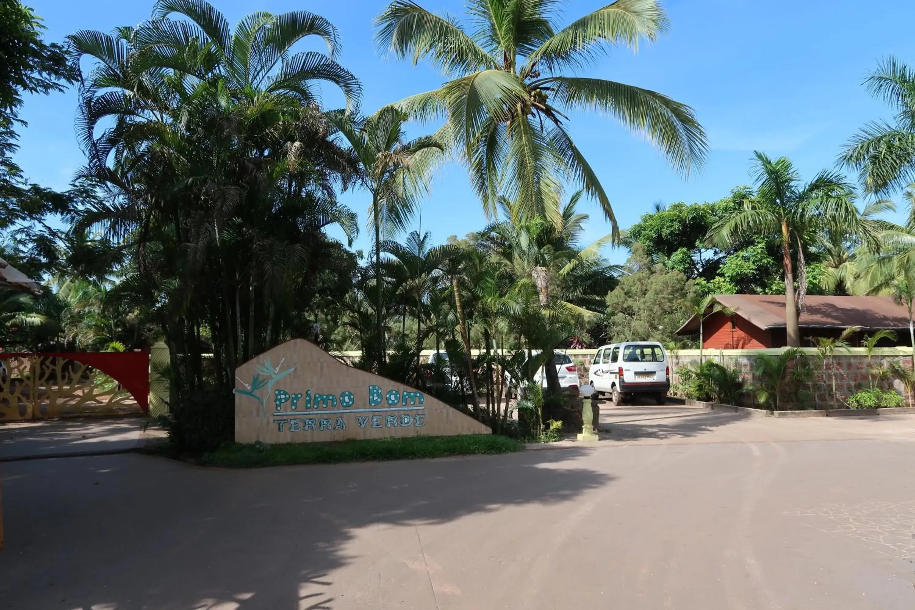 Facade/entrance in Resort Primo Bom Terra Verde Facade/entrance in Resort Primo Bom Terra Verde