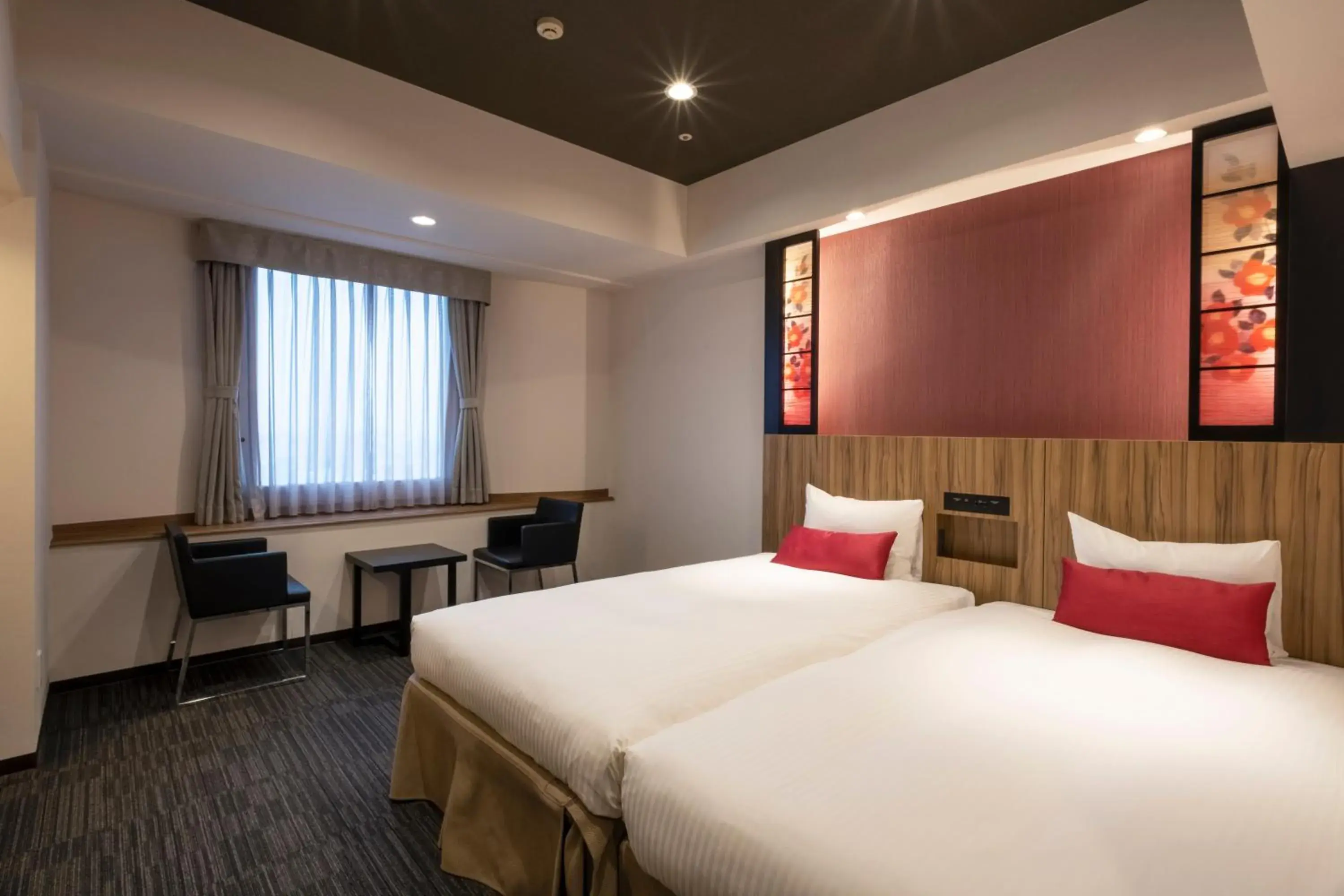 Superior Twin Room - Cleaning every 4 days in Hundred Stay Tokyo Shinjuku Superior Twin Room - Cleaning every 4 days in Hundred Stay Tokyo Shinjuku