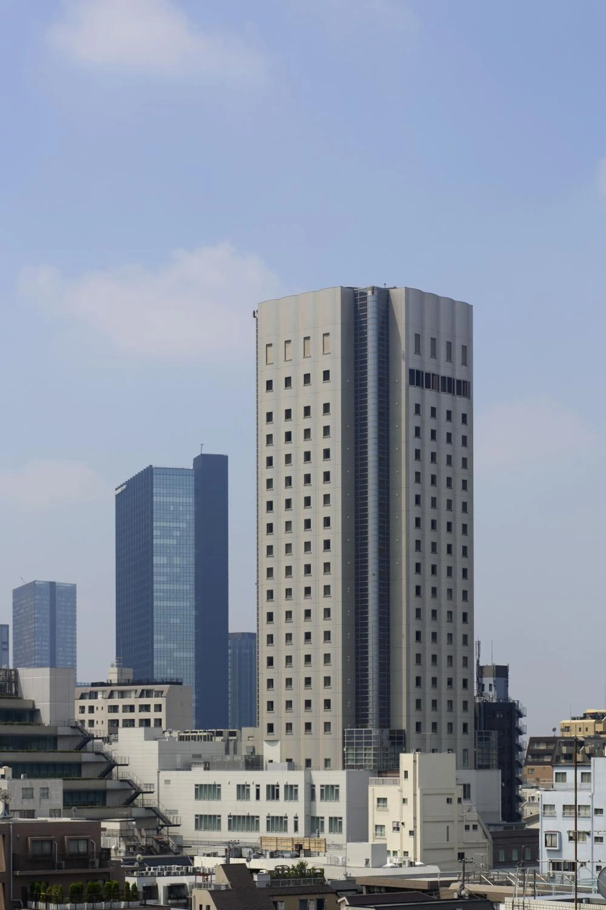 Property building in Hundred Stay Tokyo Shinjuku