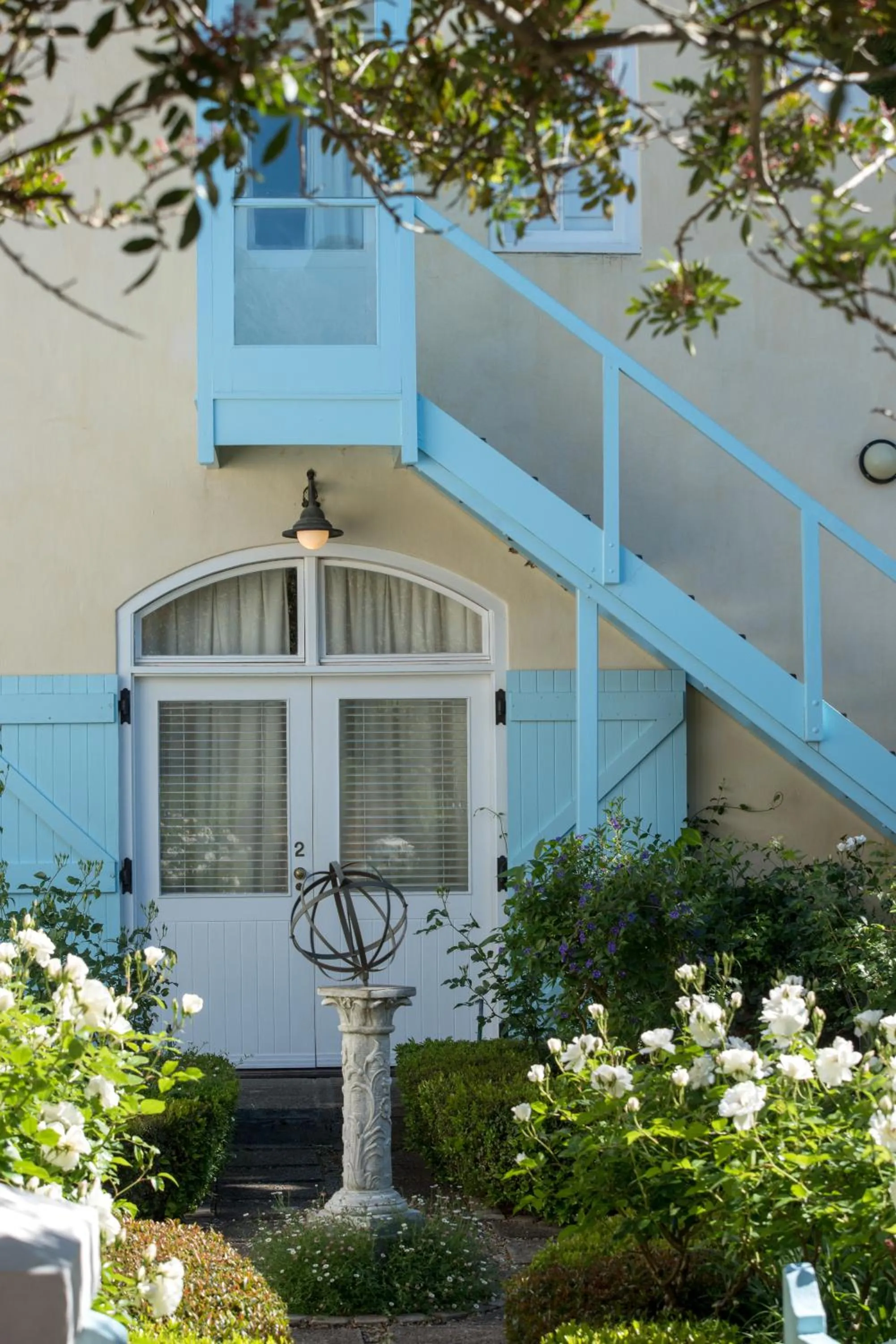 Facade/entrance in Auberge Clermont
