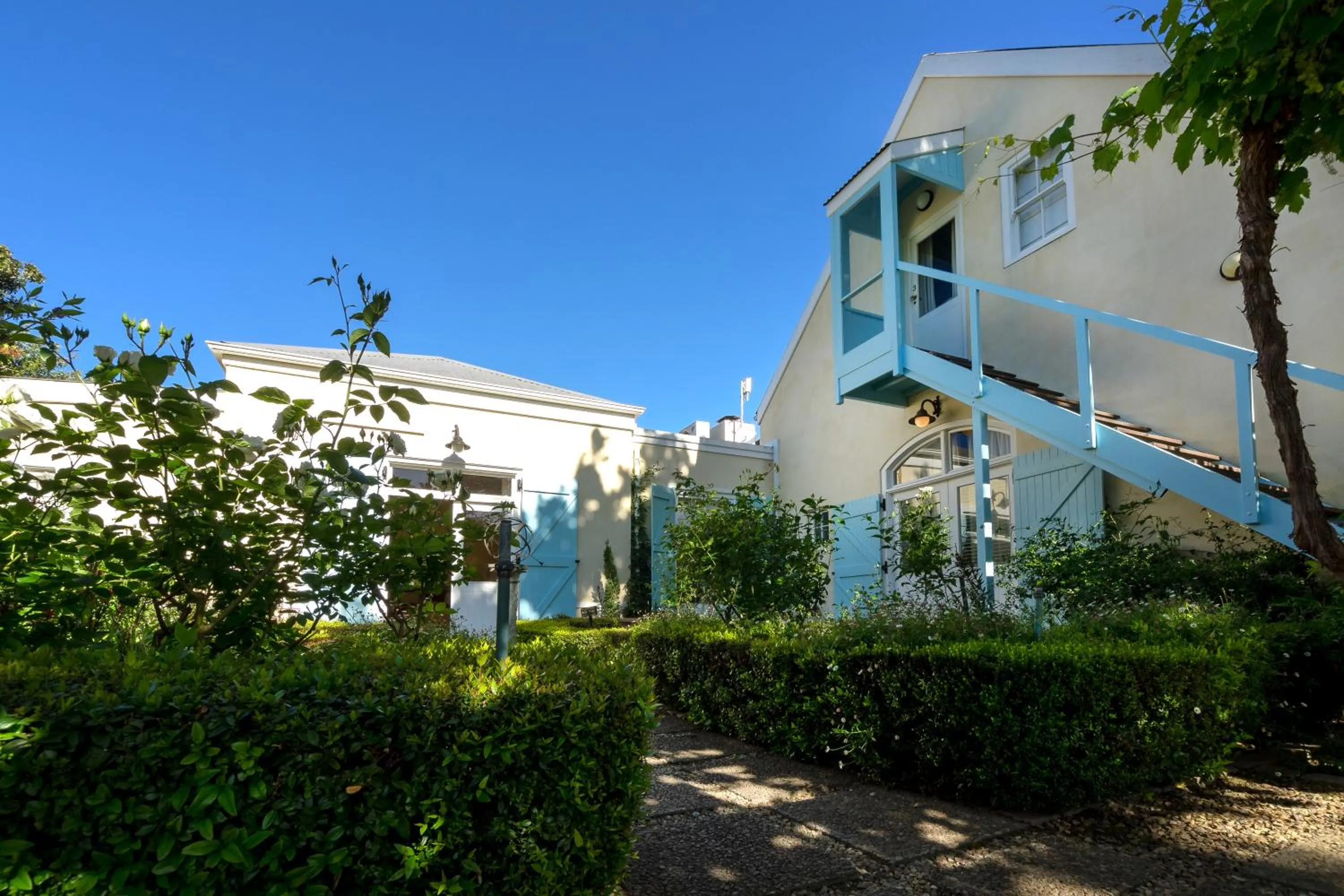 Facade/entrance in Auberge Clermont