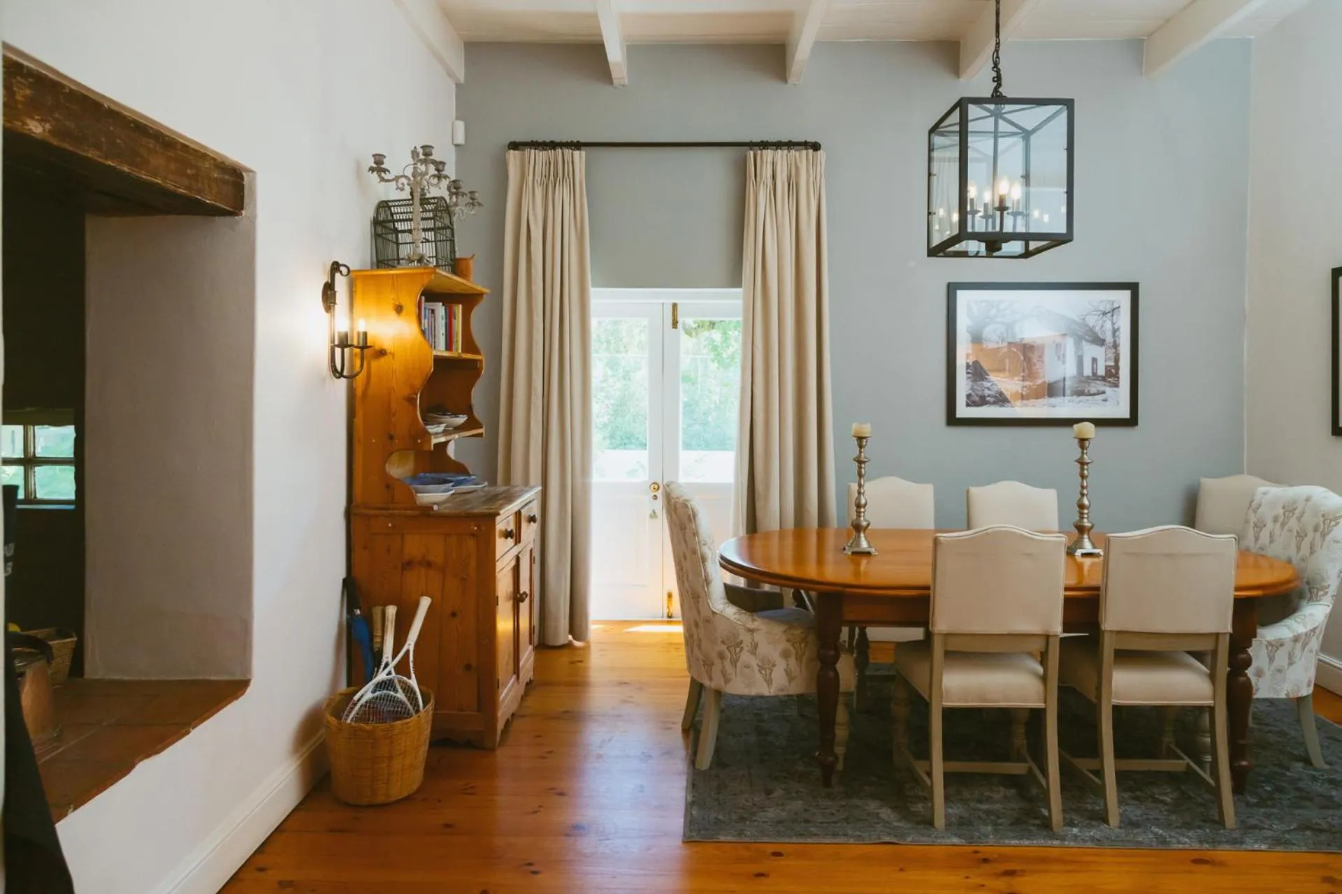 Kitchen or kitchenette in Auberge Clermont