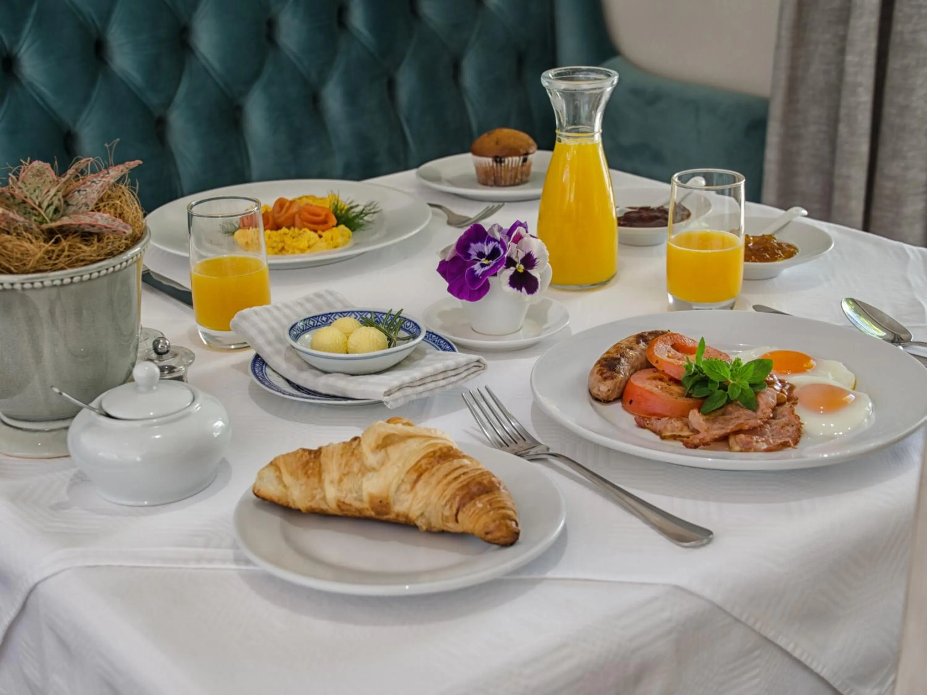 Food and drinks in Auberge Clermont