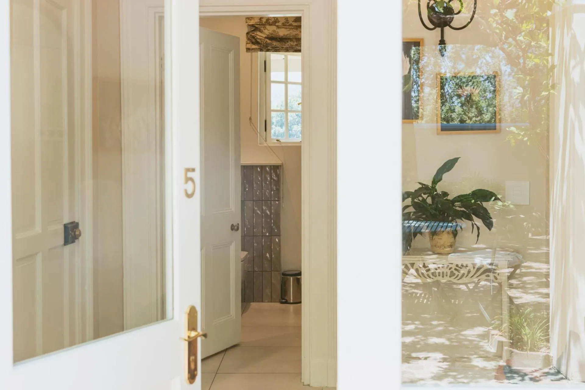 oven in Auberge Clermont