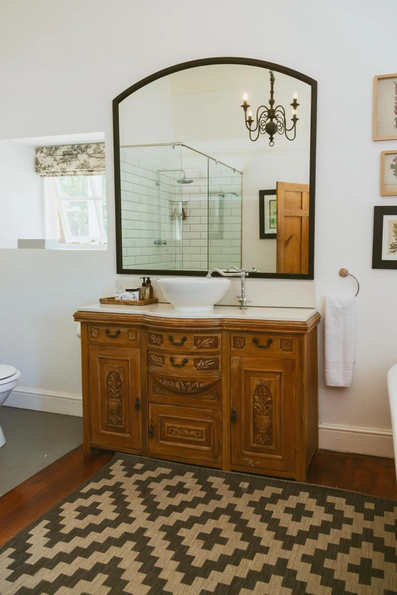 Bathroom in Auberge Clermont