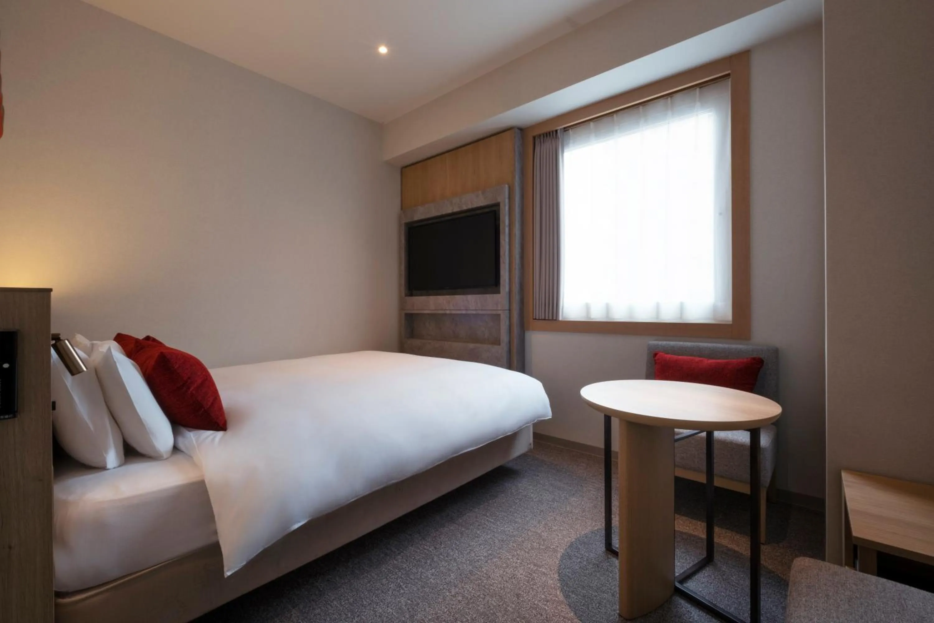 Photo of the whole room, Bed in Hotel JAL City Haneda Tokyo