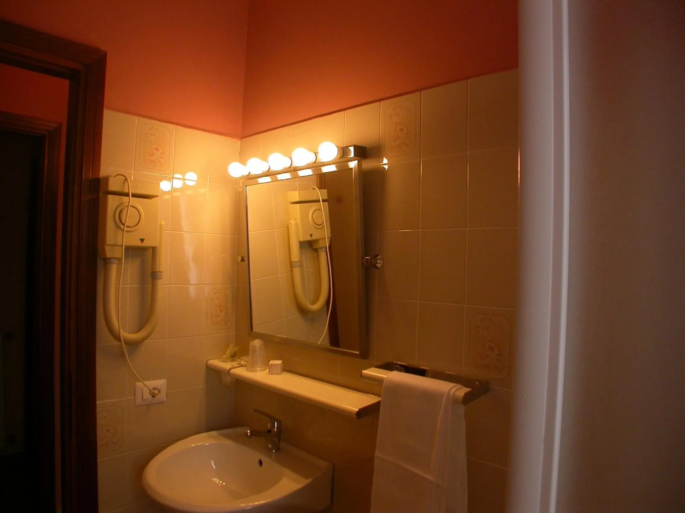 Bathroom in Hotel Il Roscio