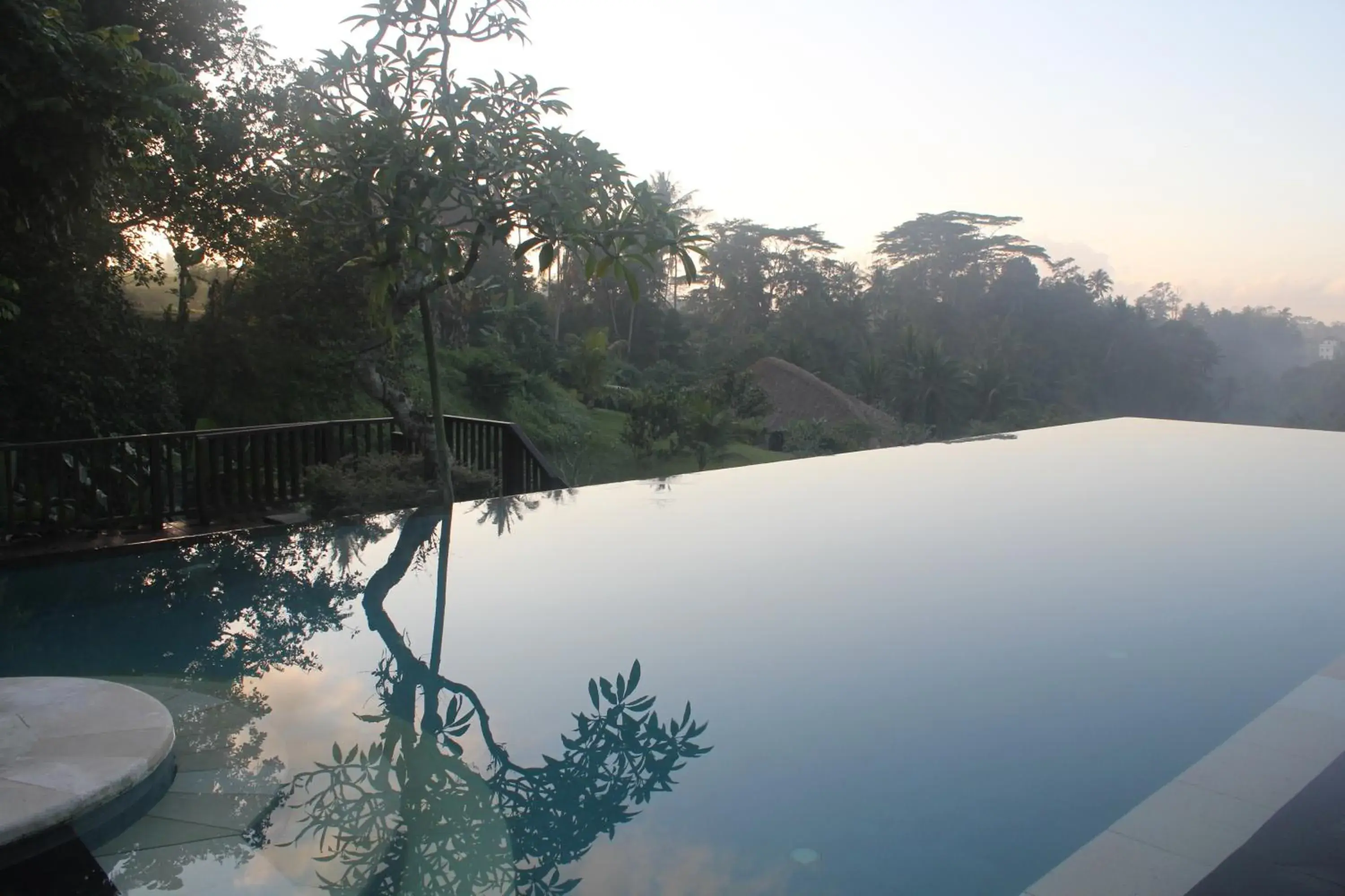 Swimming Pool in Amori Villa Hotel