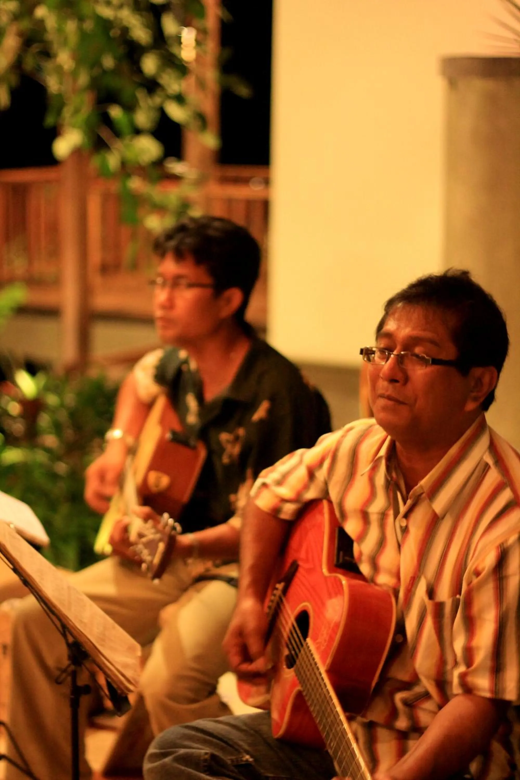 Evening entertainment in Amori Villas