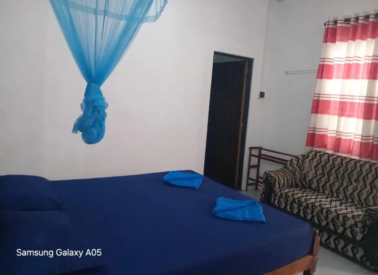 Standard Double Room with Fan - single occupancy in City Paradise Dambulla Standard Double Room with Fan - single occupancy in City Paradise Dambulla