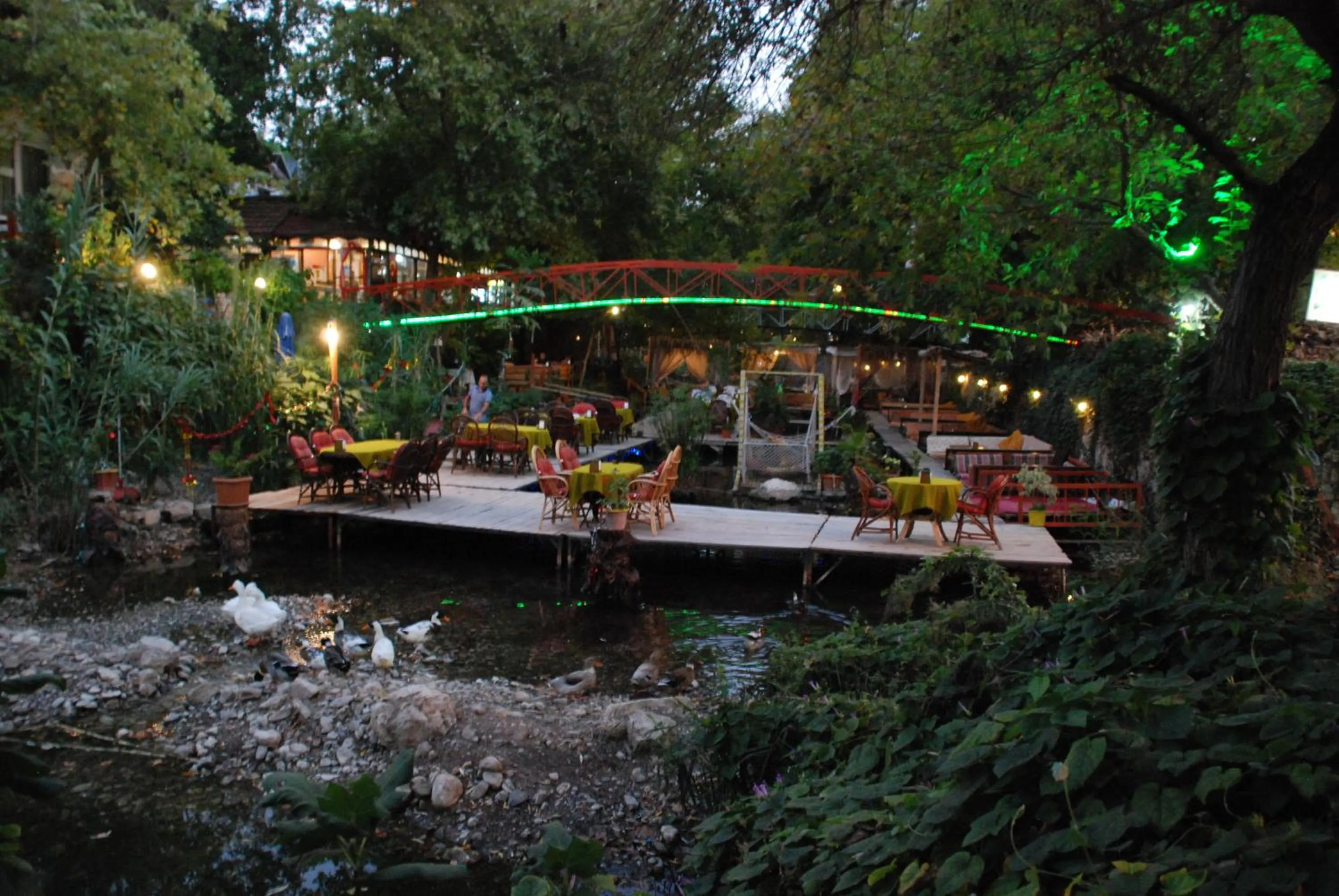 Restaurant/places to eat in Arikanda River Garden Hotel