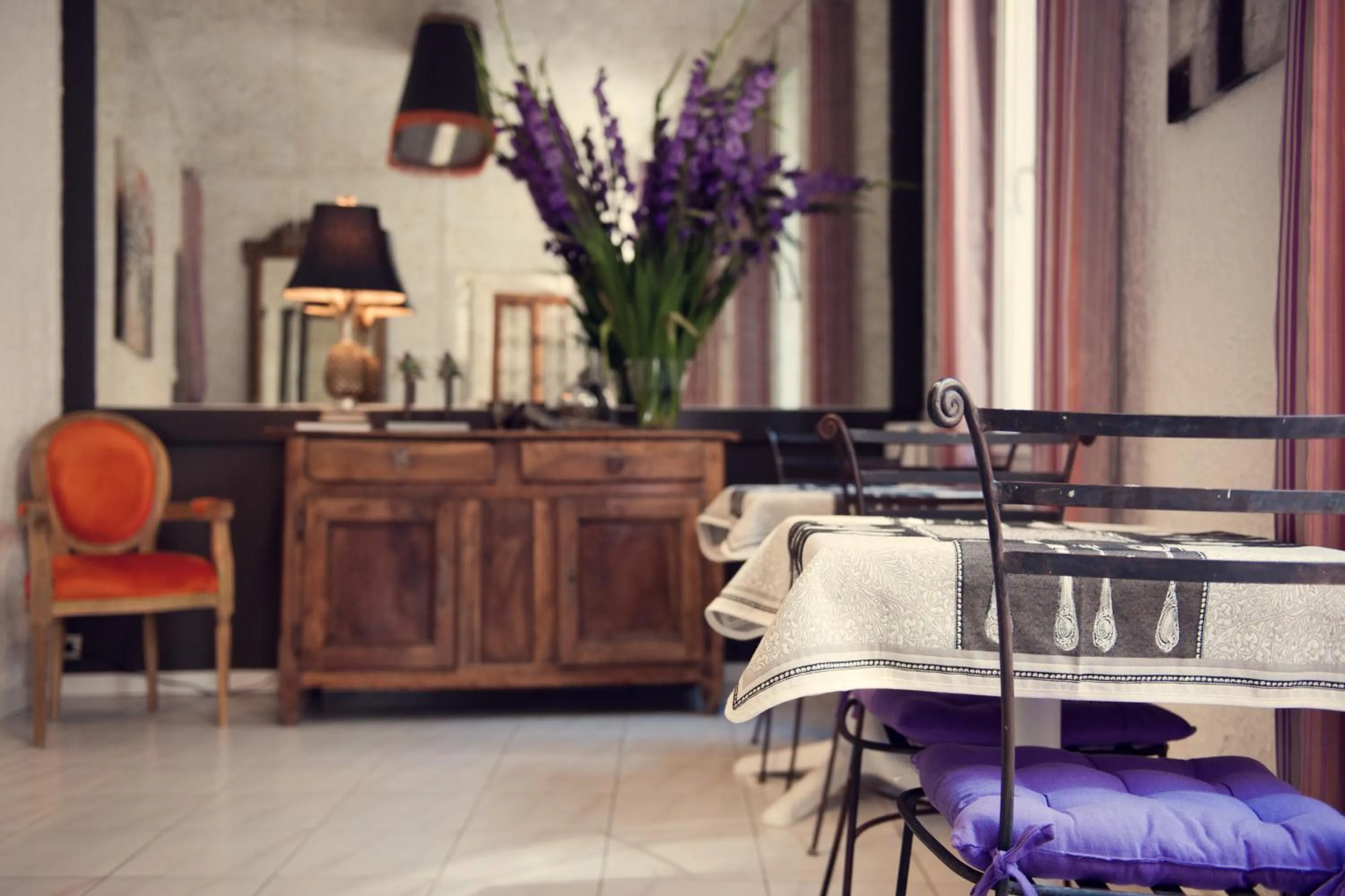 Living room in Chanteclair