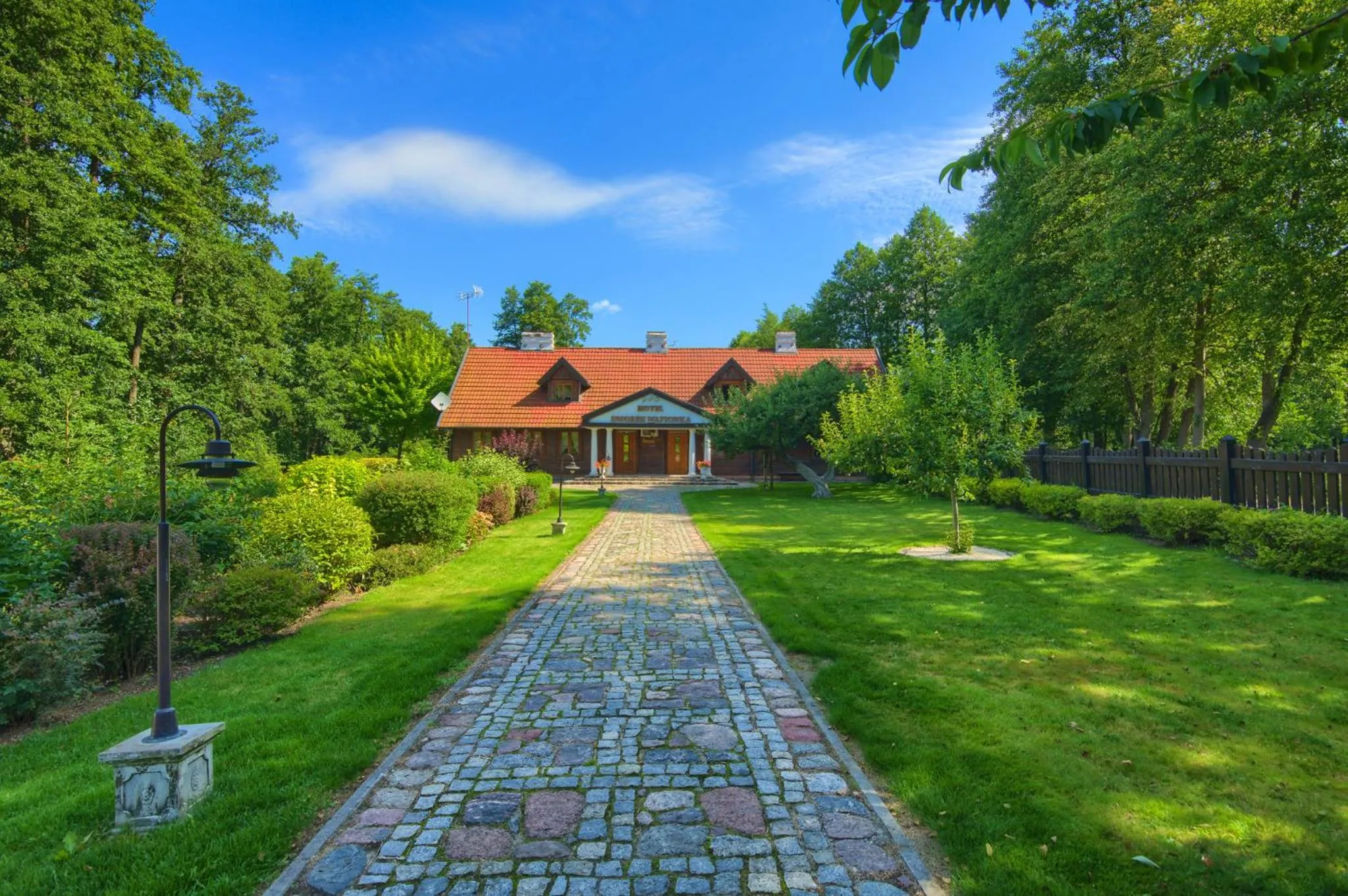 Property building in Hotel Dworek Wapionka