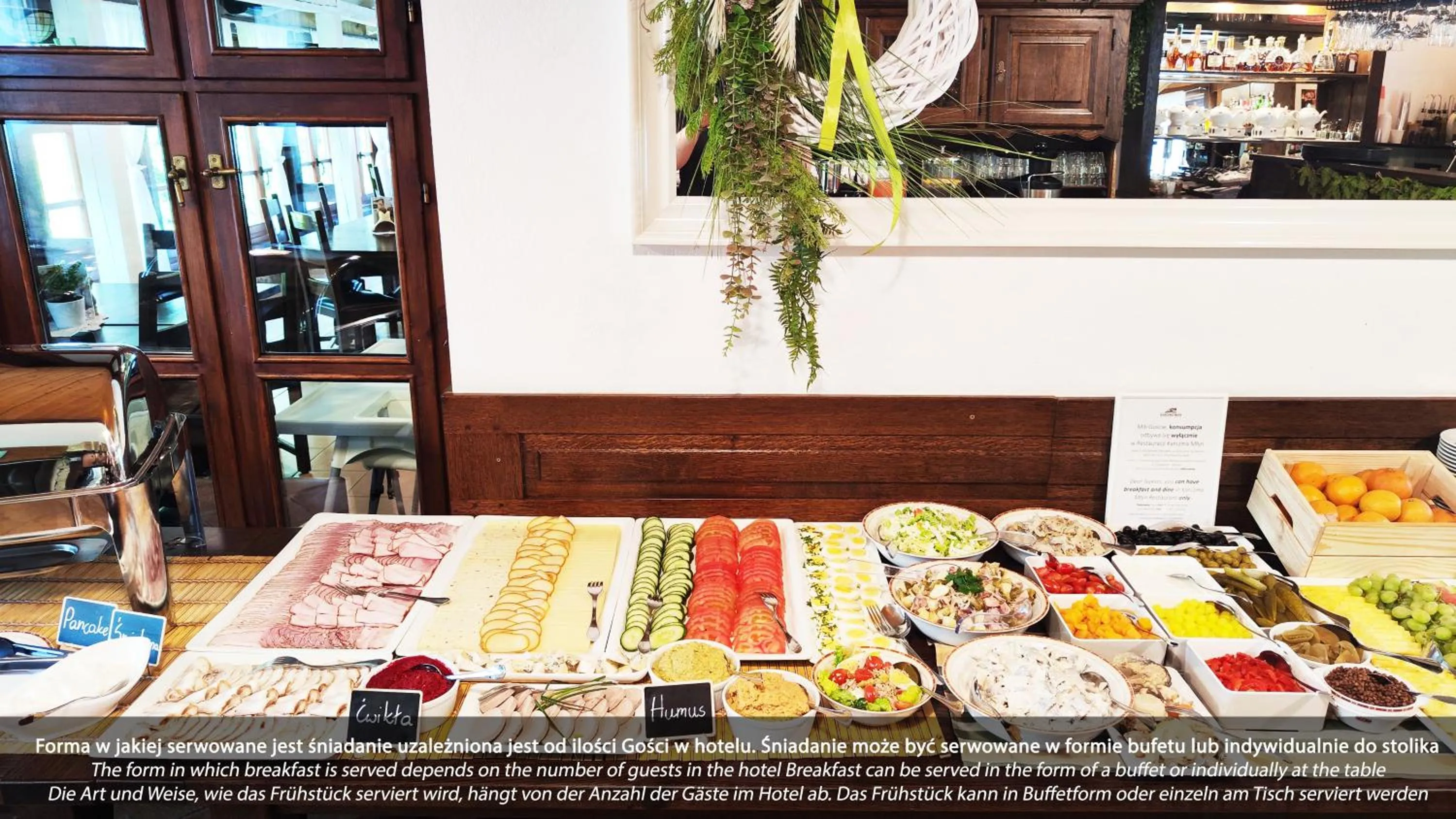 Breakfast in Hotel Dworek Wapionka