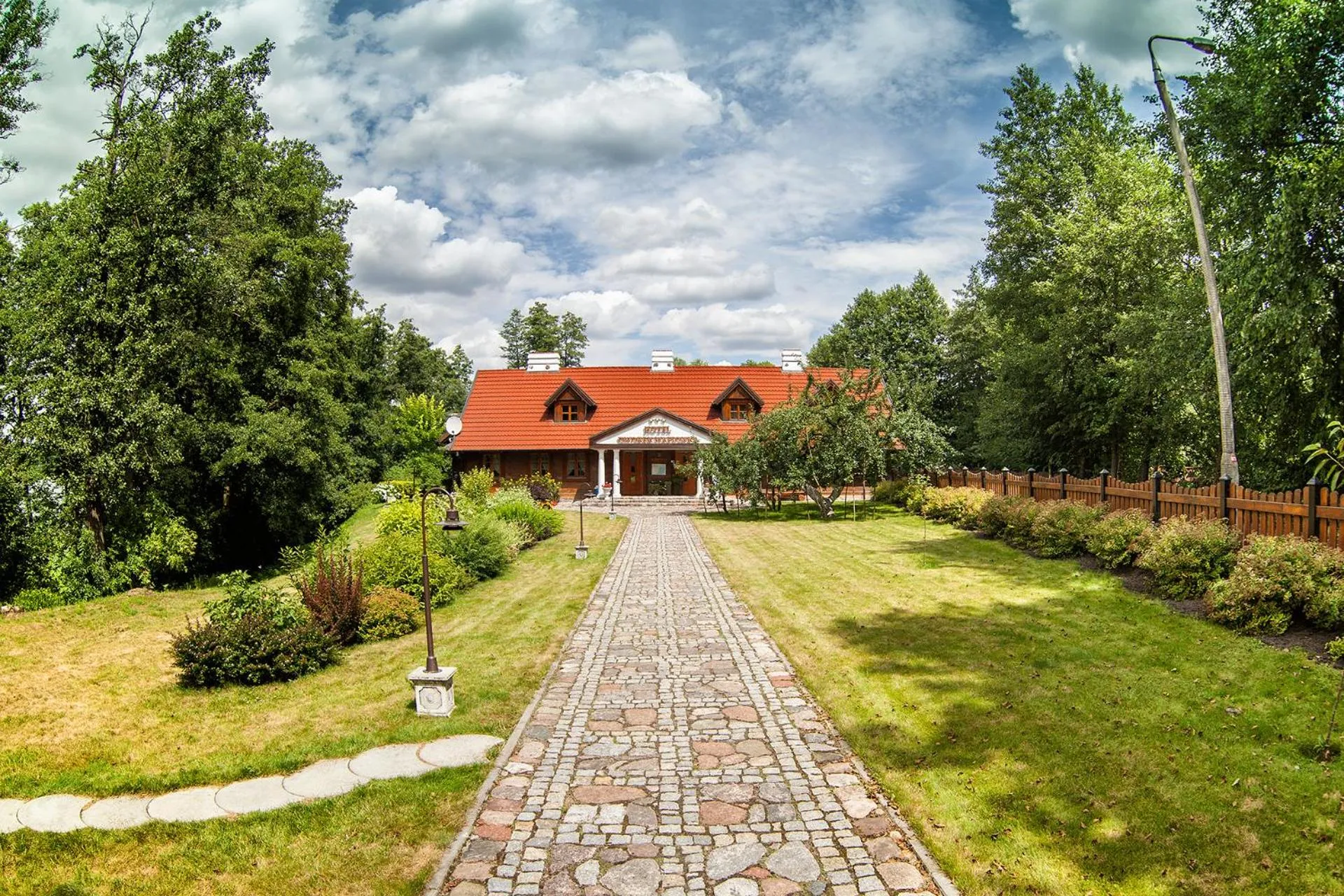 Property building in Hotel Dworek Wapionka