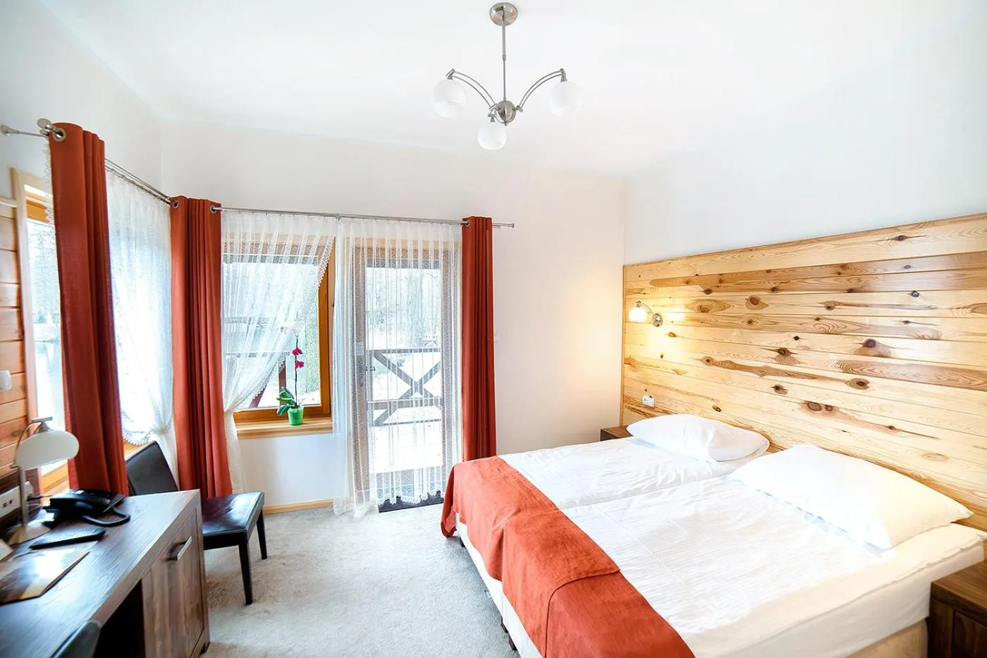 Bed in Hotel Dworek Wapionka