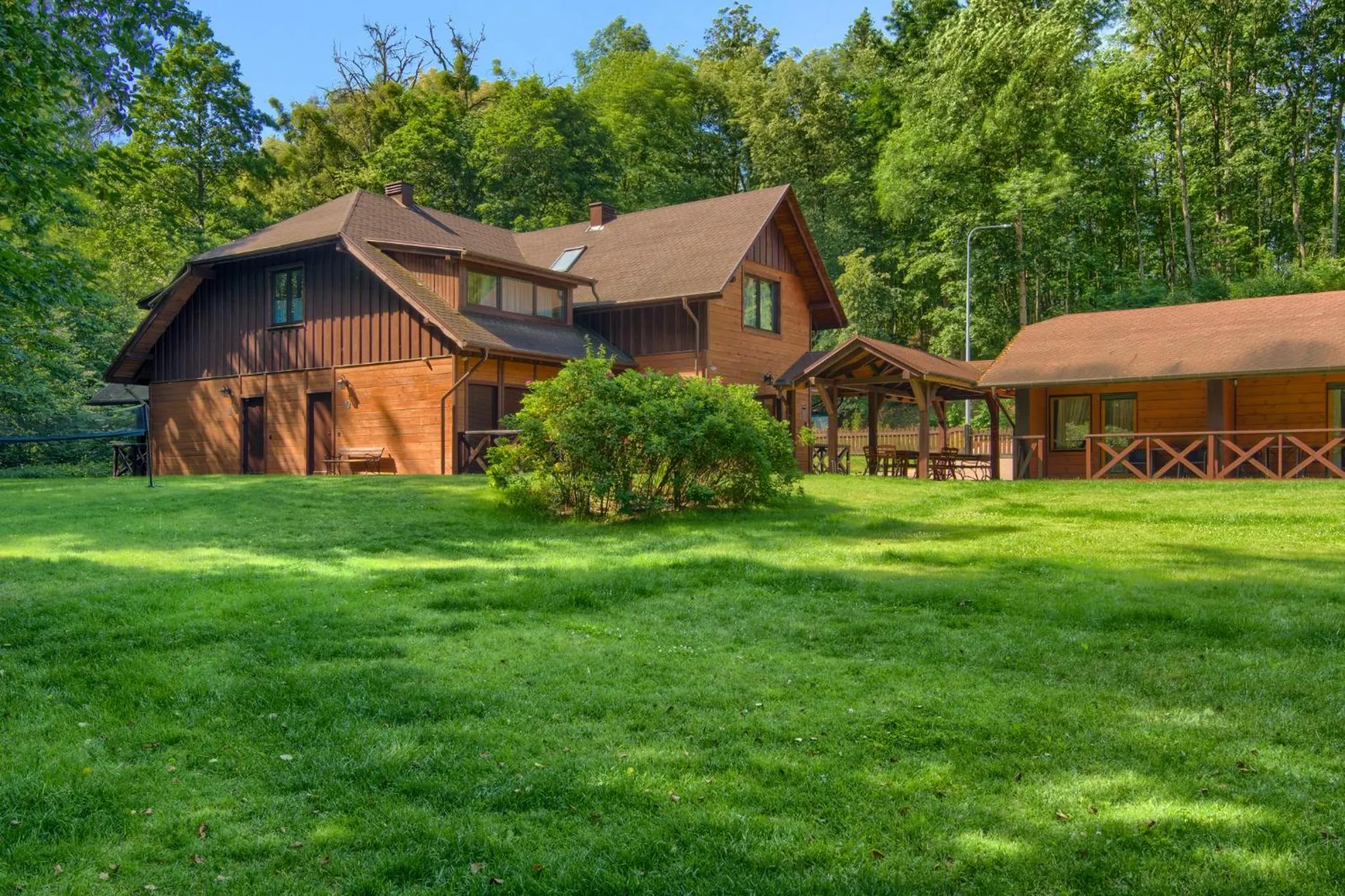 Property building in Hotel Dworek Wapionka