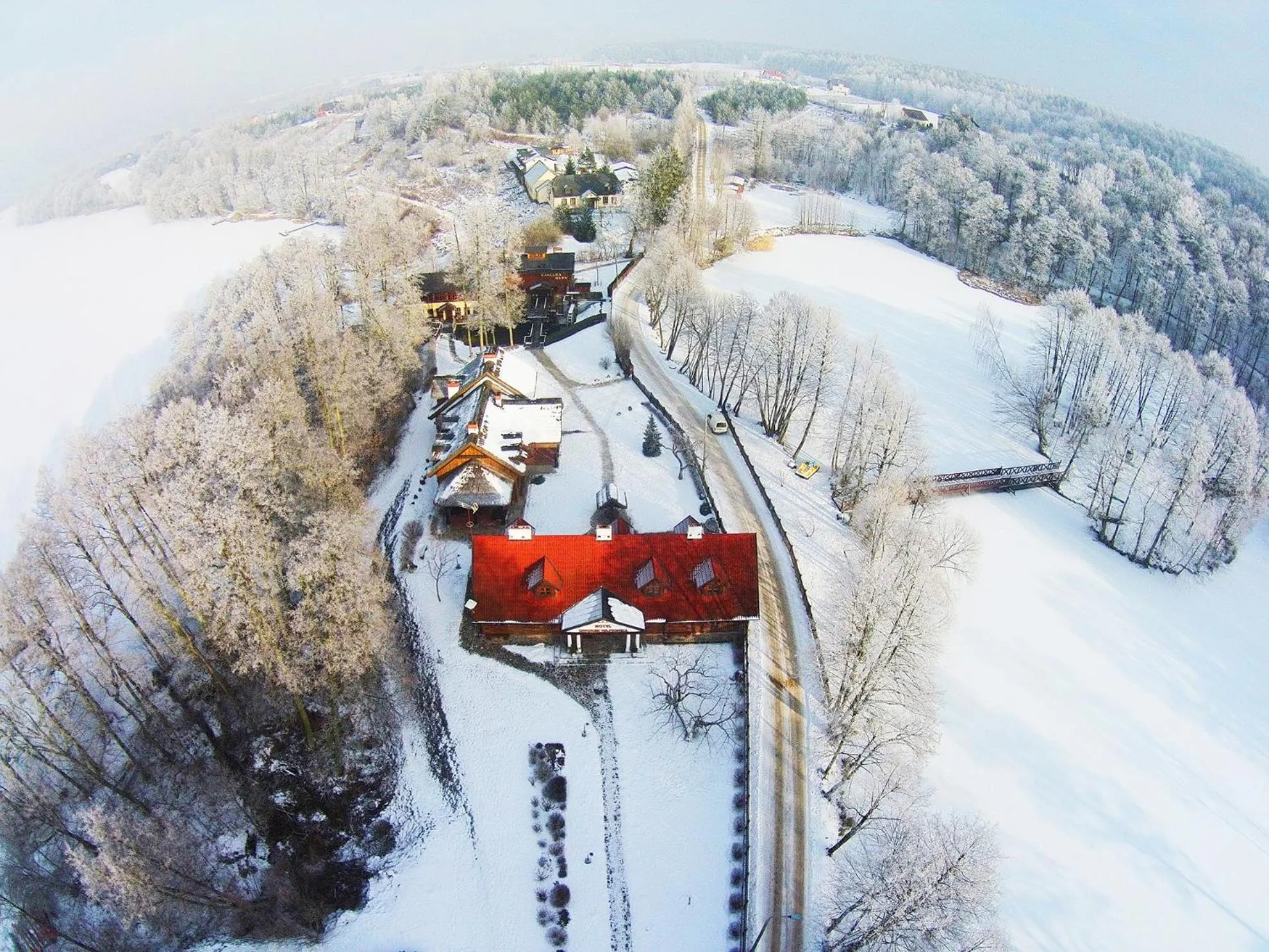 Property building in Hotel Dworek Wapionka