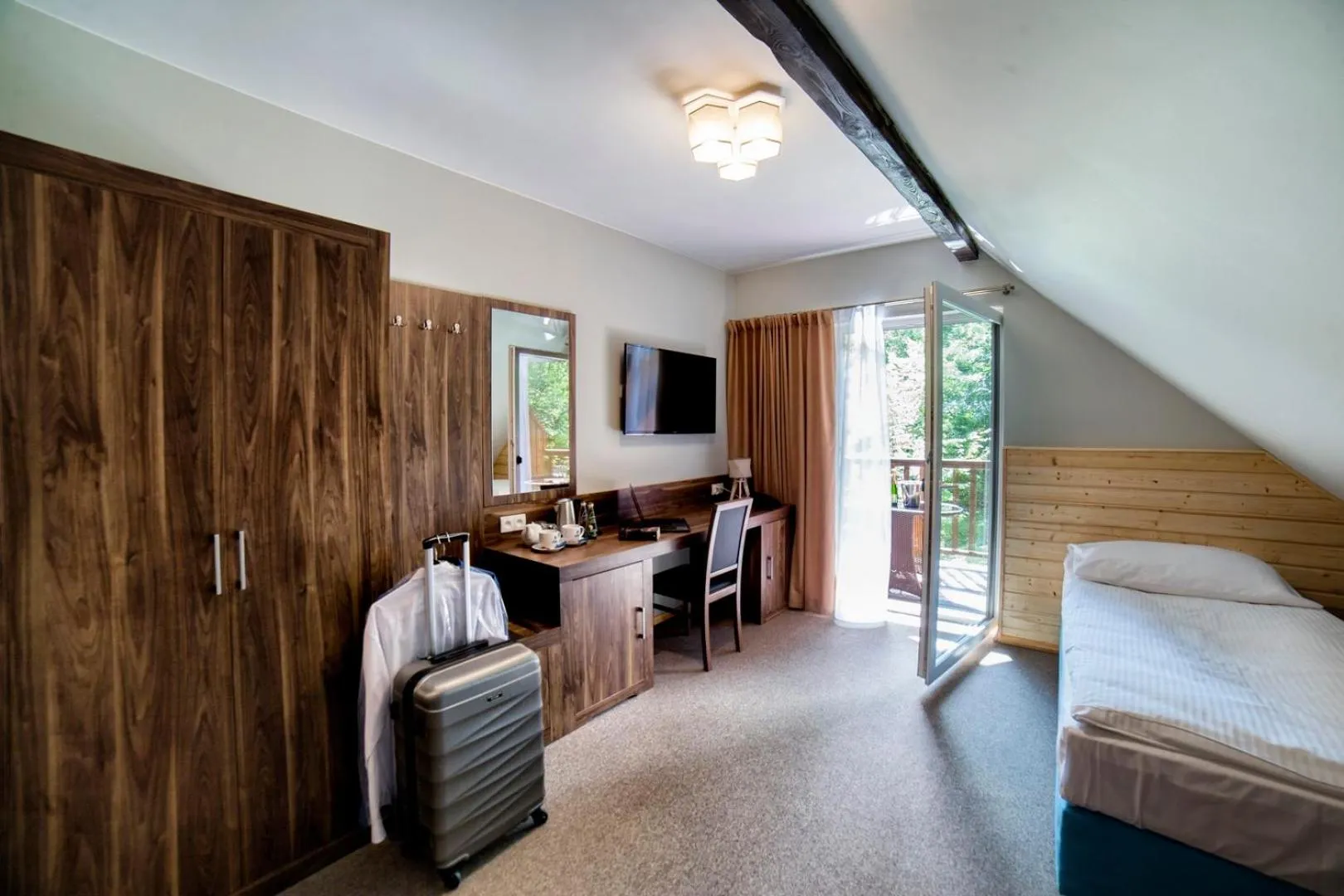 Photo of the whole room, Bed in Hotel Dworek Wapionka