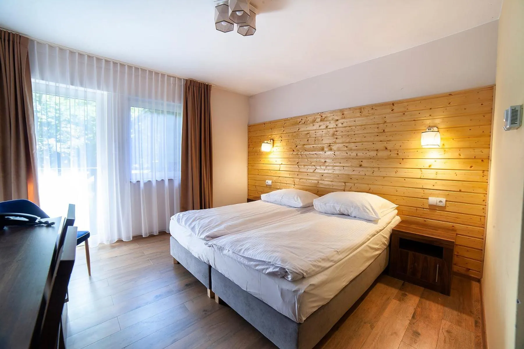 Bed in Hotel Dworek Wapionka