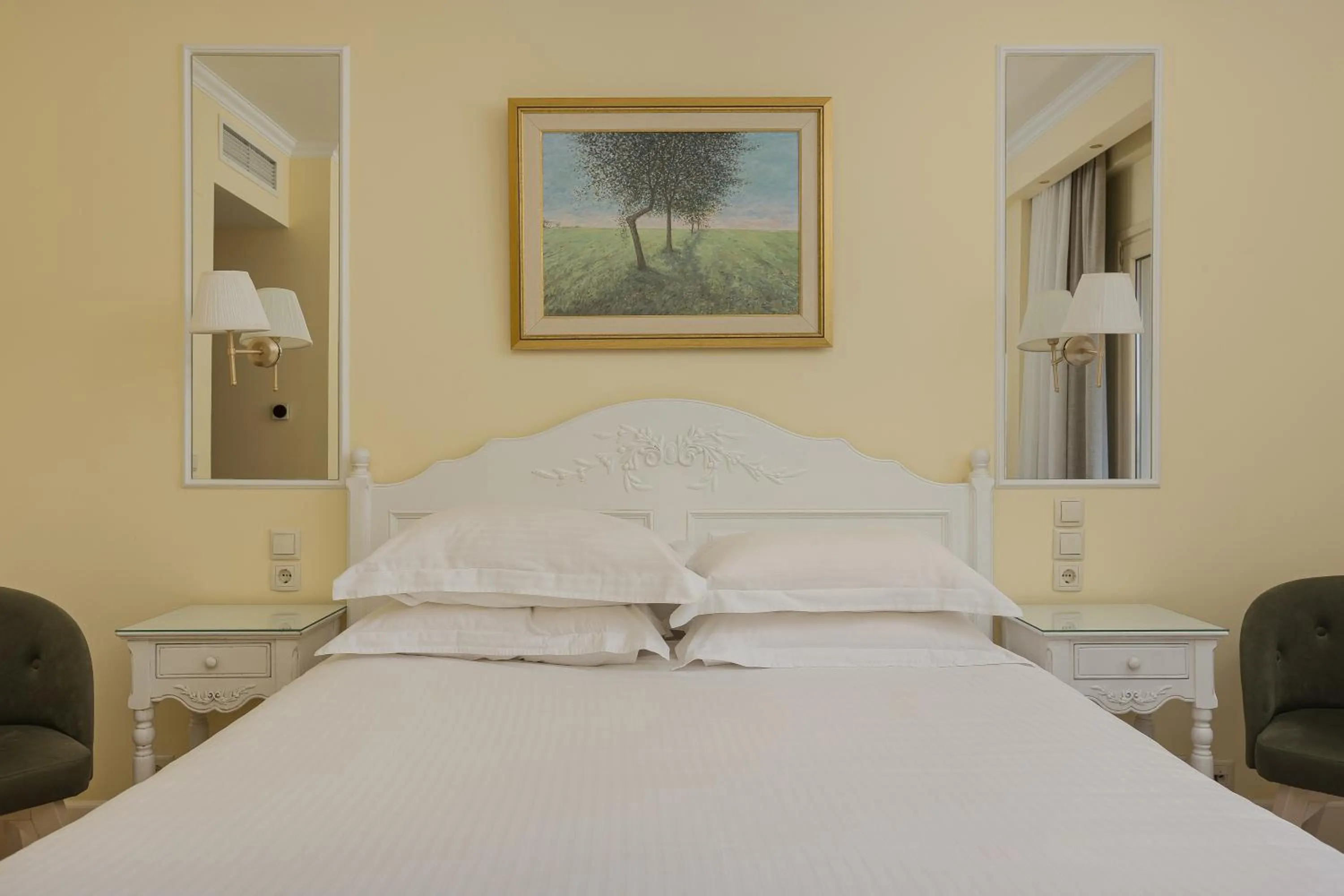 Bed in Anemolia Resort and Spa