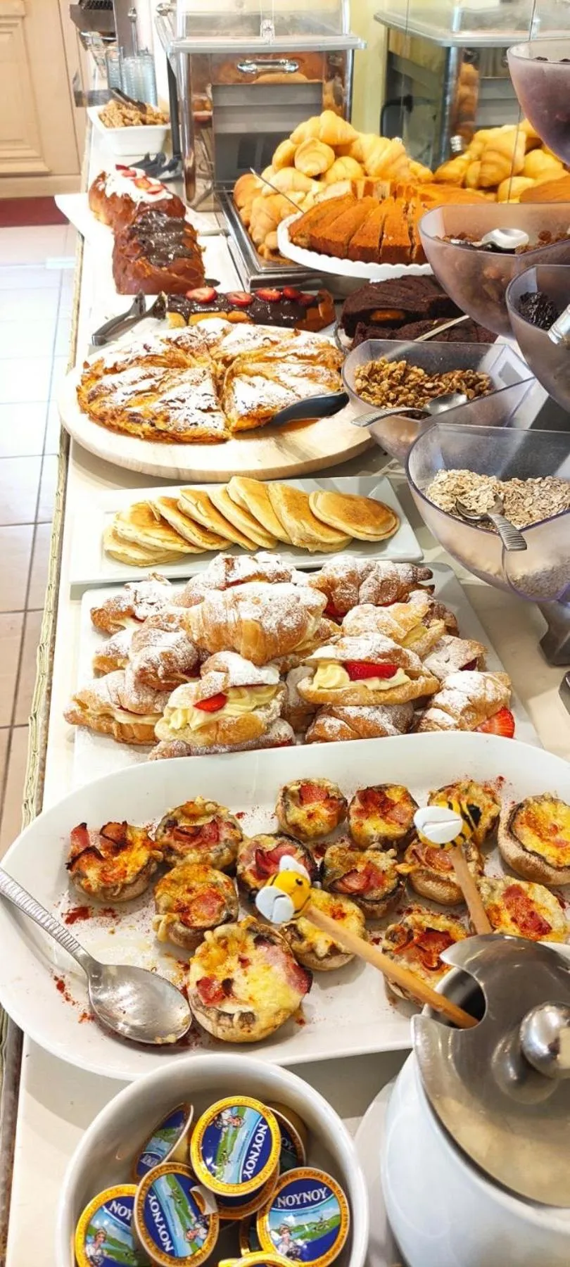 Buffet breakfast in Anemolia Resort and Spa