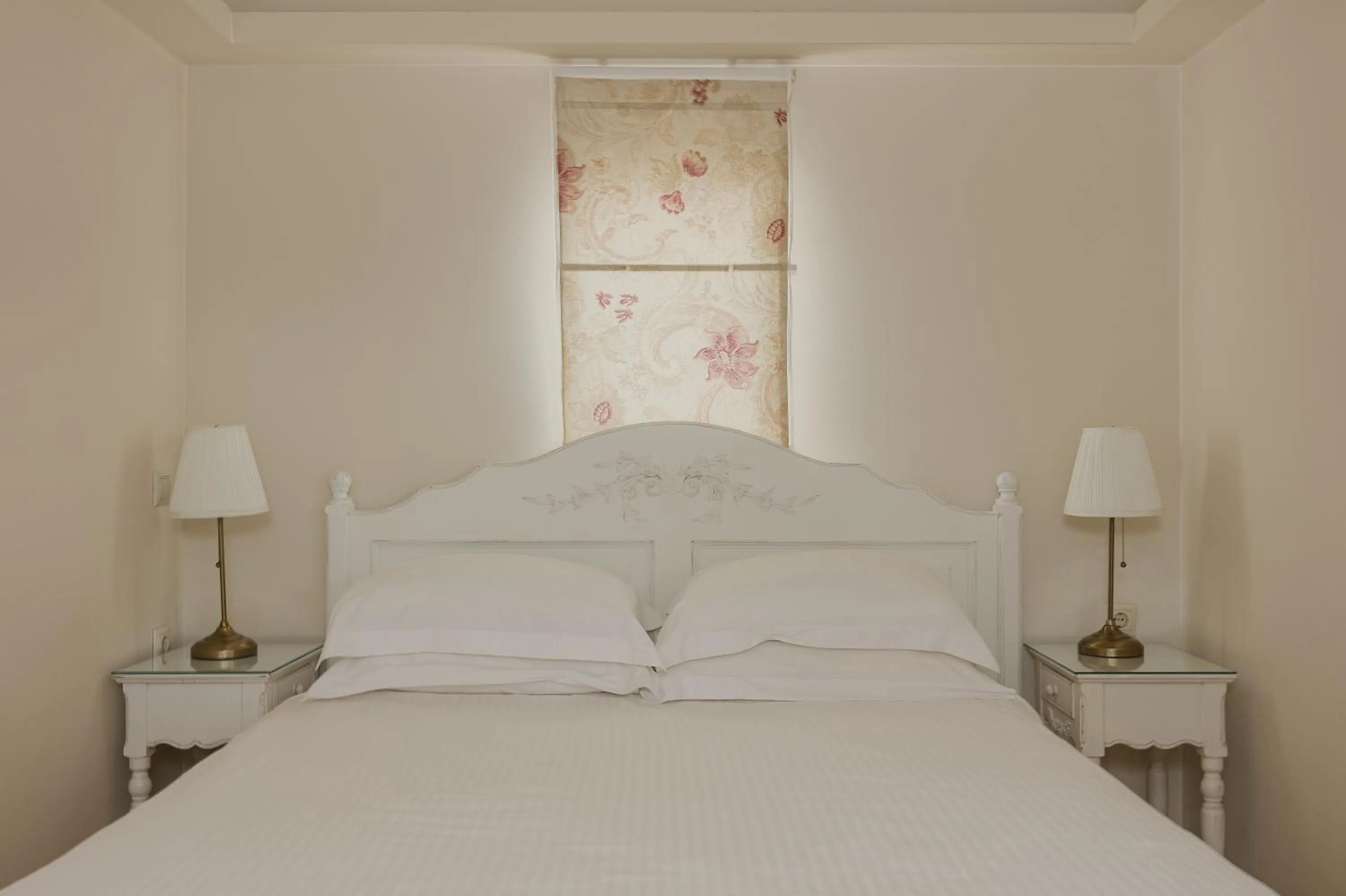 Bed in Anemolia Resort and Spa