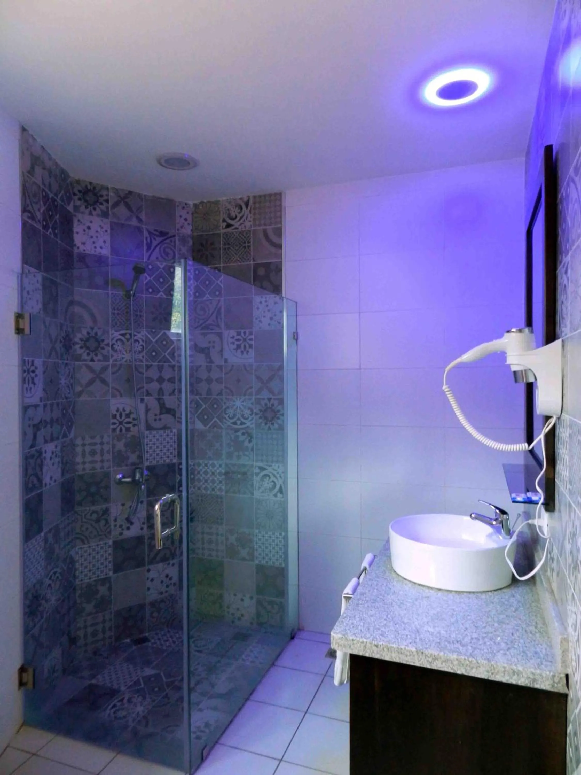 Bathroom in MON Hotel Boutique