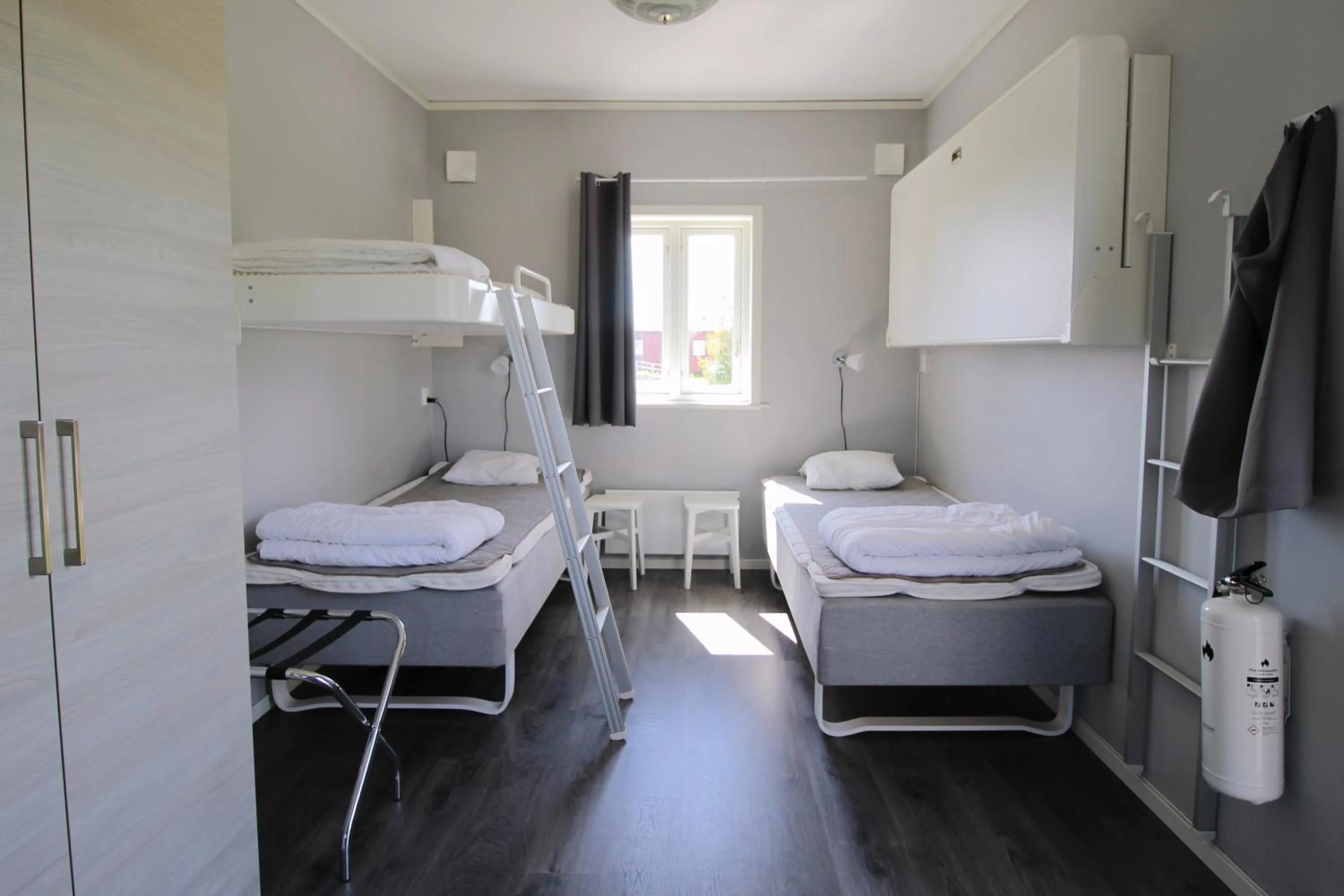 Property building, Bed in STF Bunge Hostel